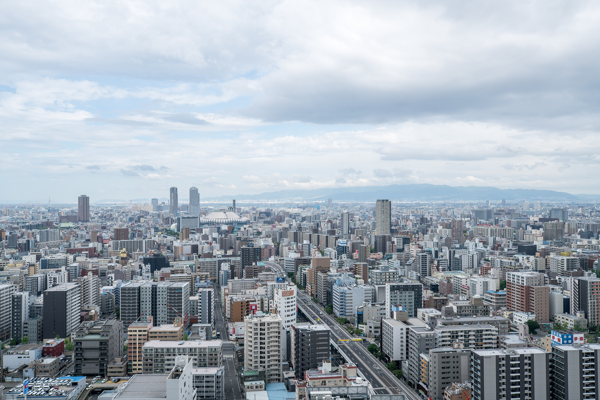 日本大阪城市天际线