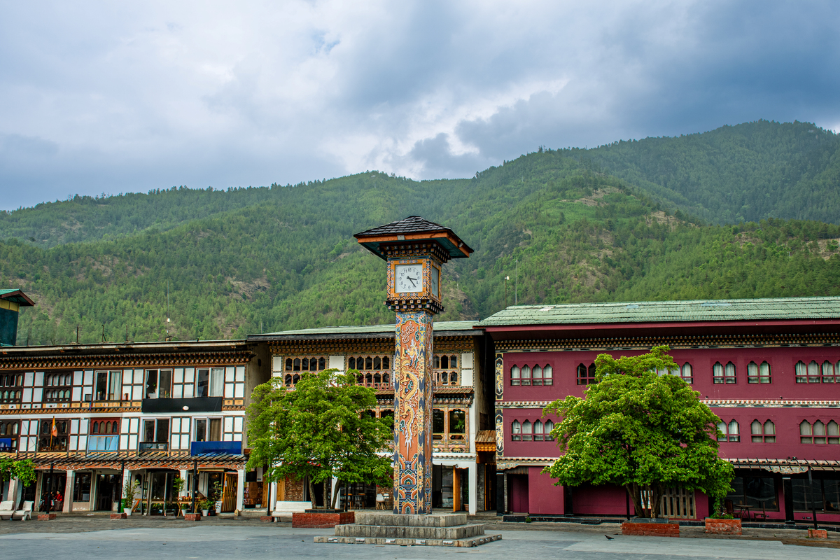 四川省马尔康民族师范学校校园环境怎么样？设施好不好？