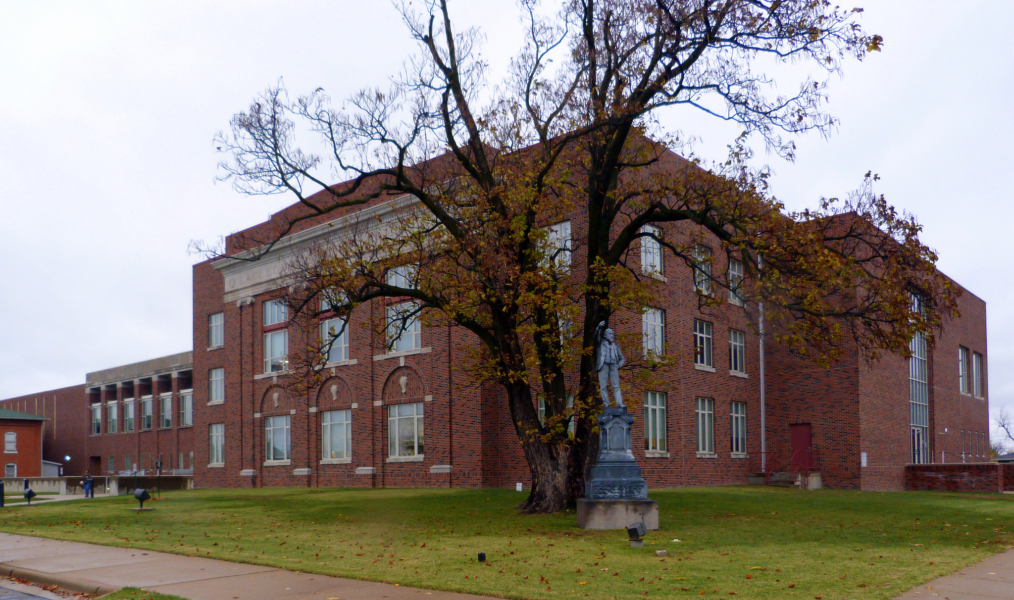 laclede county courthouse