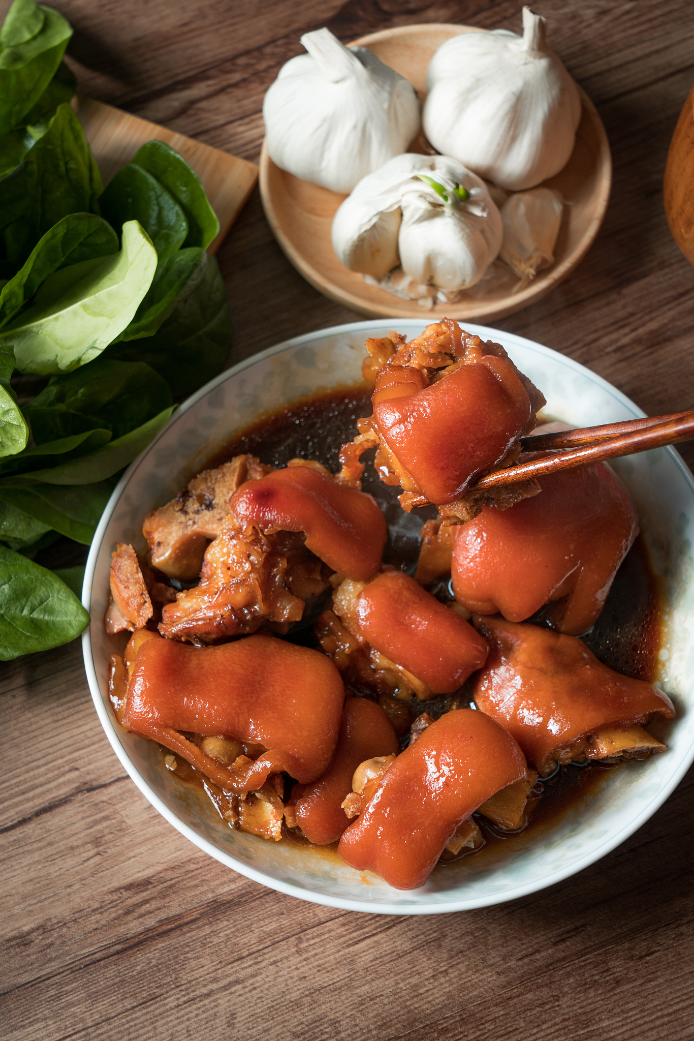 以下文案规范使用符号以后再买了猪蹄你就像我这样做蒜香浓郁Q弹软烂要不是家里没矿就是天天吃也吃不够。