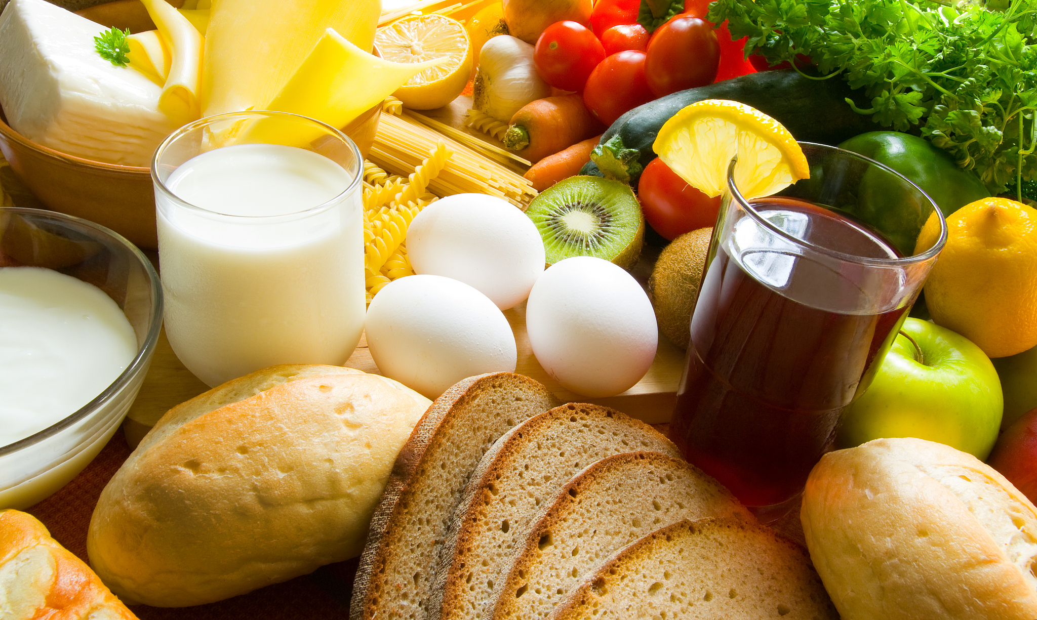牛奶和鹅蛋可不可以一起吃早餐
