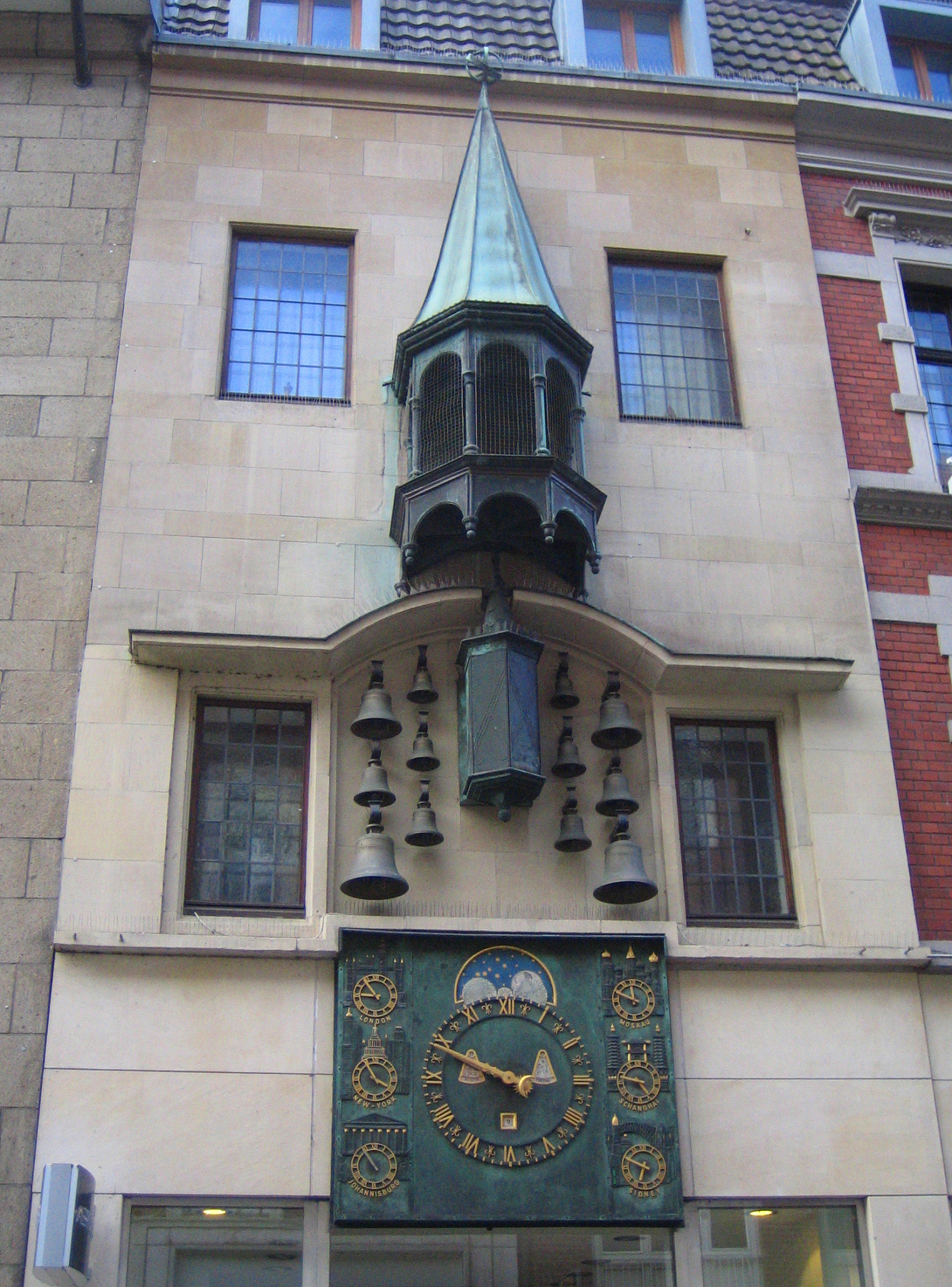 当地时间，除非另有说明