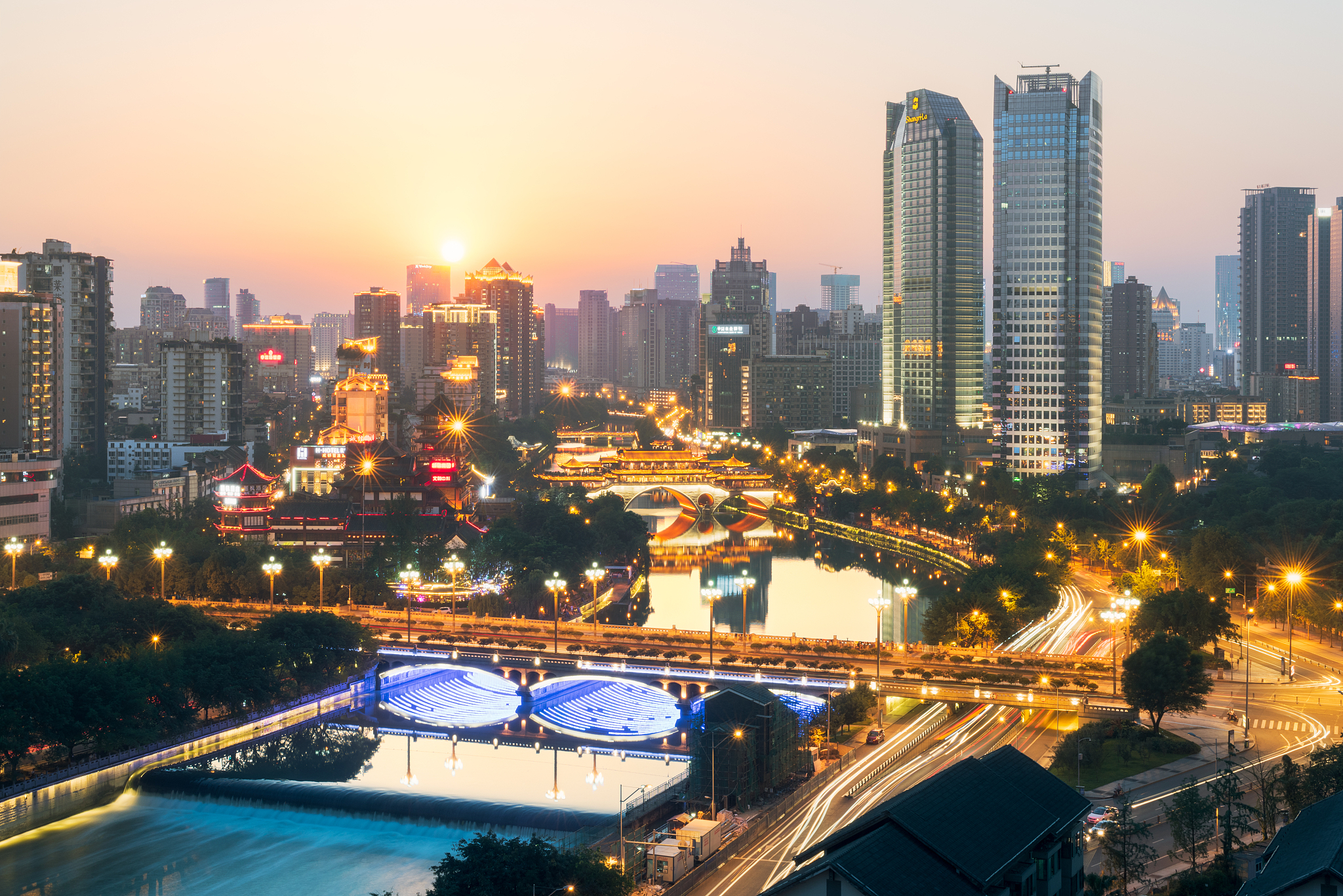 chengdu at sunset