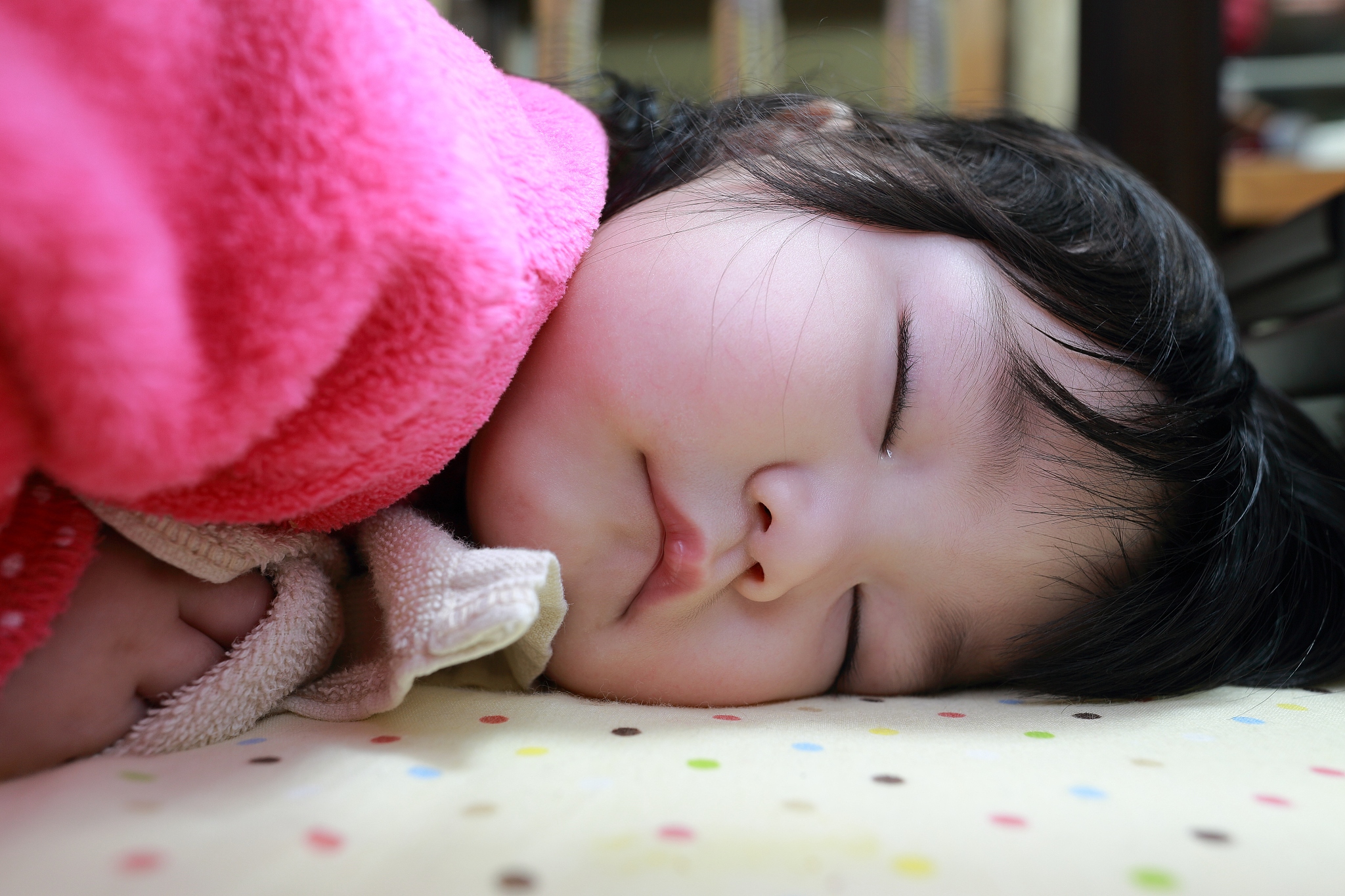 没有啊小孩子才睡觉流口水 这么幽默地回答
