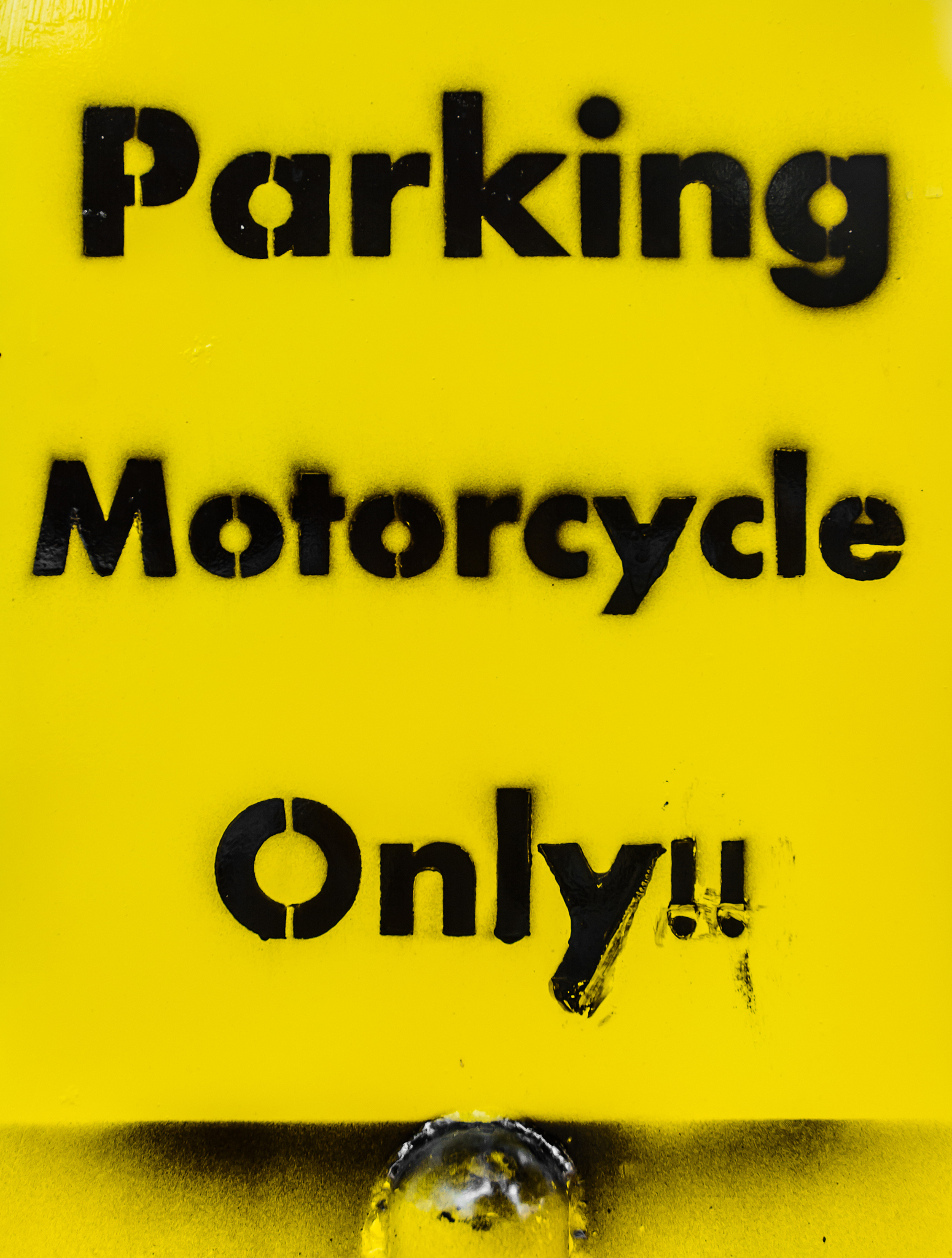 在一个停车场内汽车、摩托车共停了48辆其中每辆汽车有4个轮子每辆摩托车有3个轮子这些车共有172个轮子编程输出停车场内有汽车和摩托车的数量