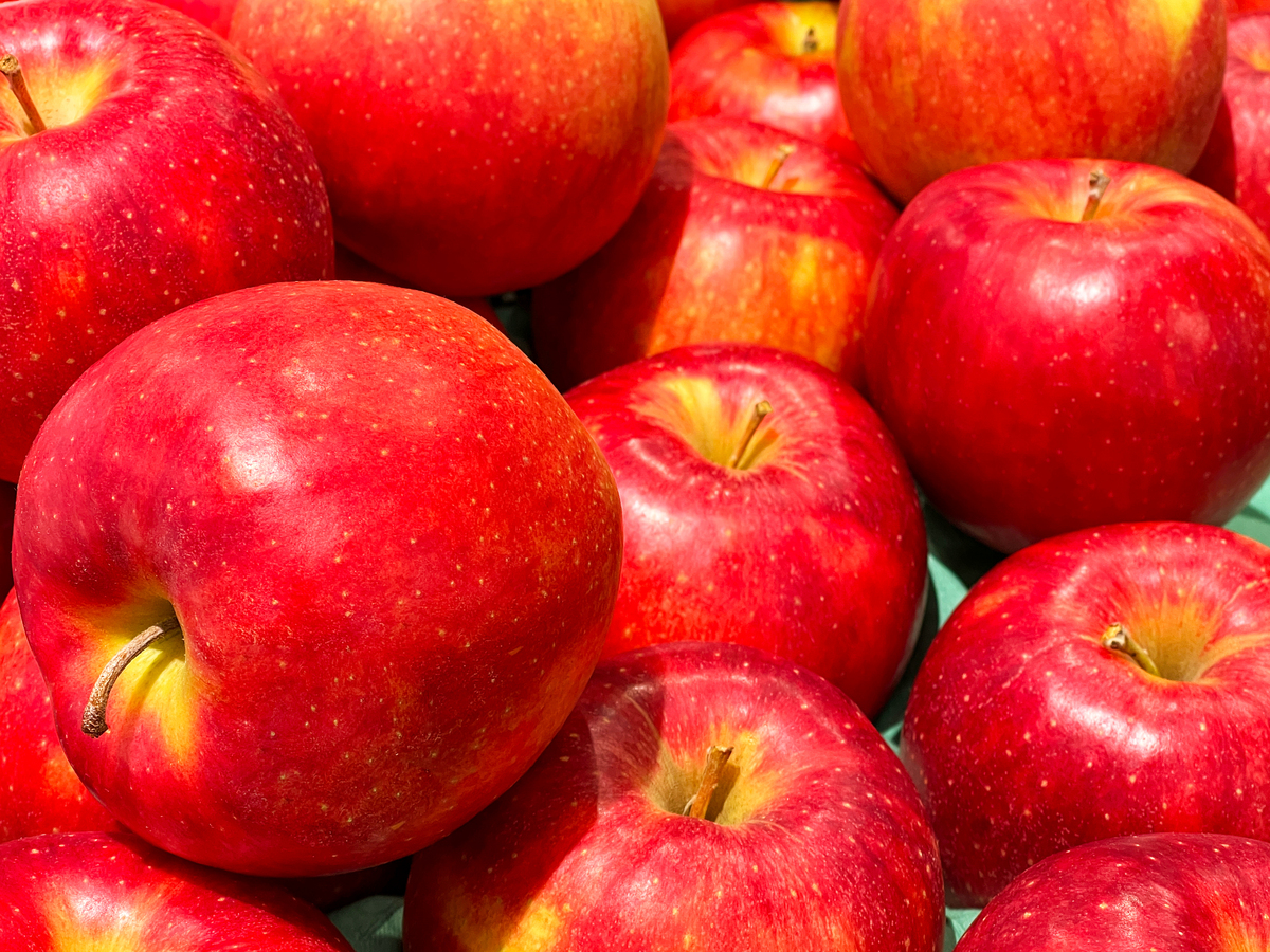 用'苹'字组二字词，揭秘苹果的奇妙结构