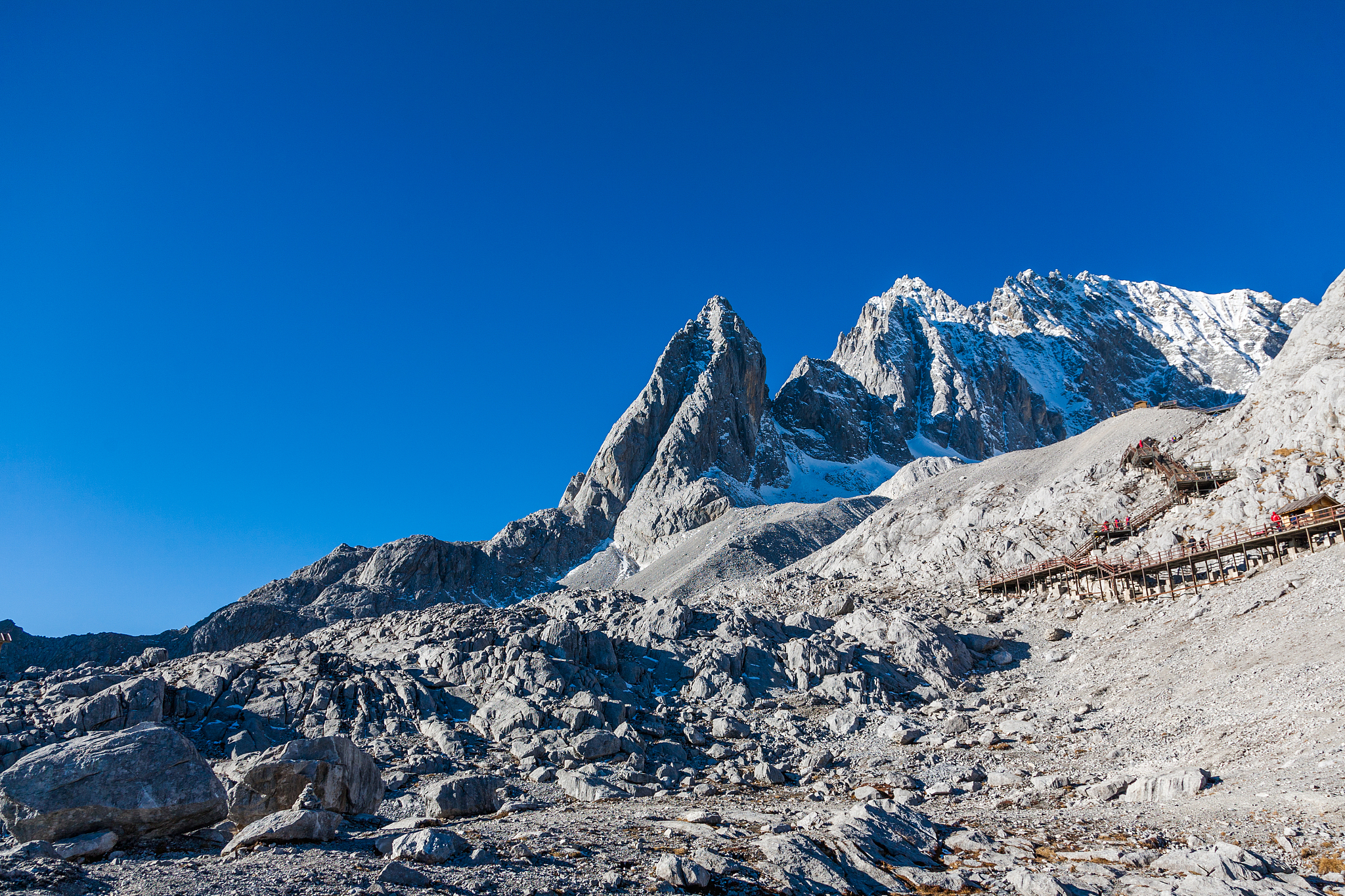 丽江技工学校地址：如何找到学校位置？