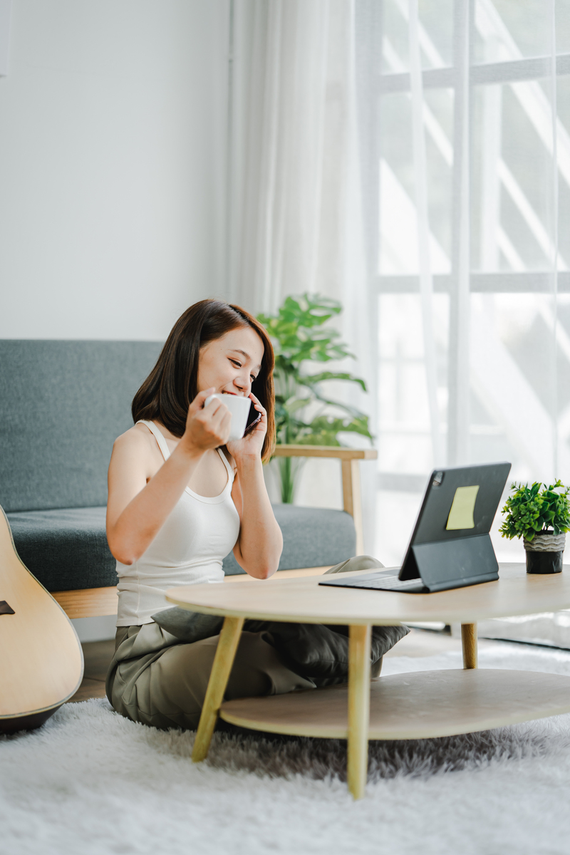 女生说在家 不想动