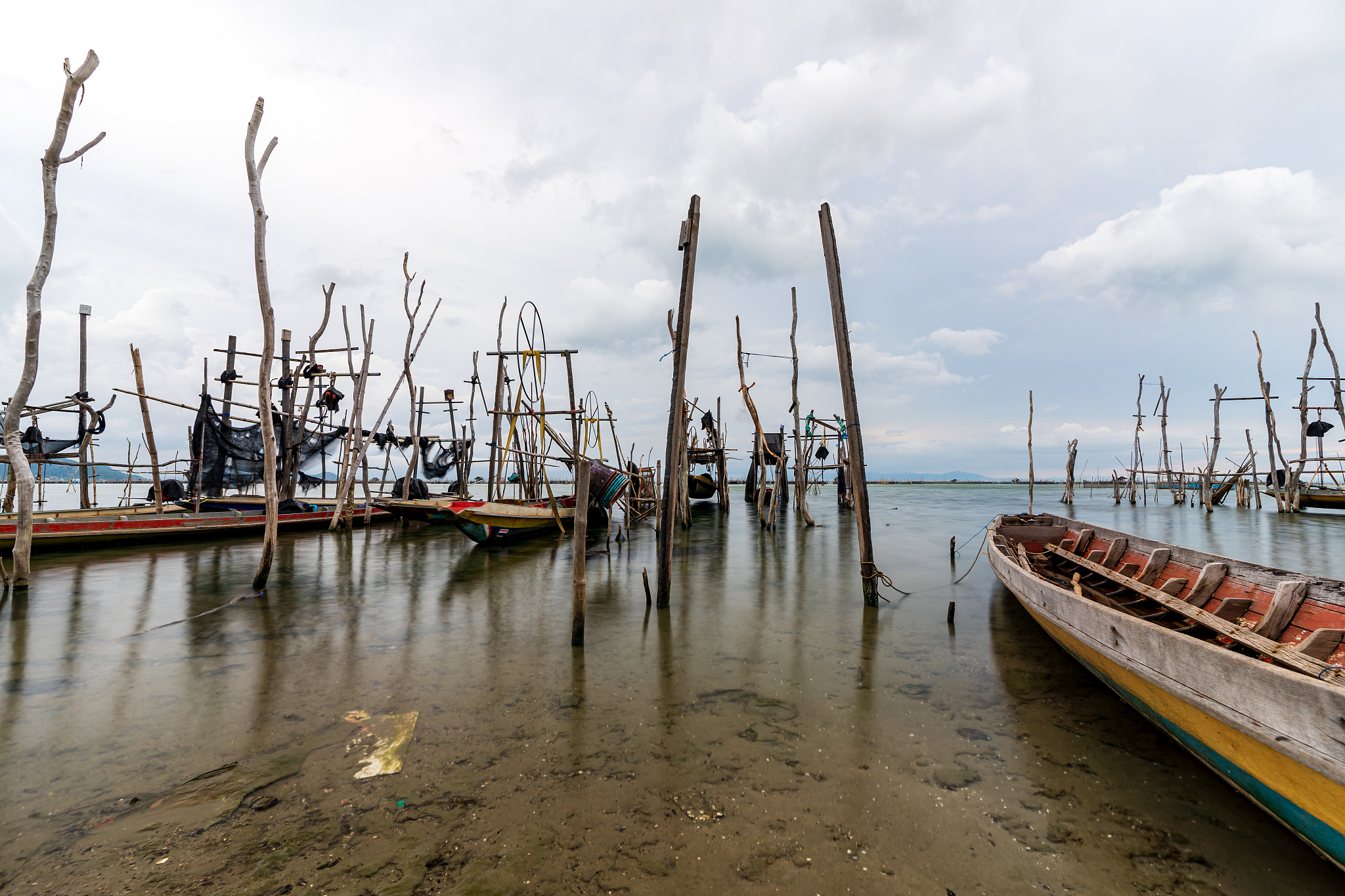 songkhla, thailand, may 16, 2020 : view of folk fishing village 