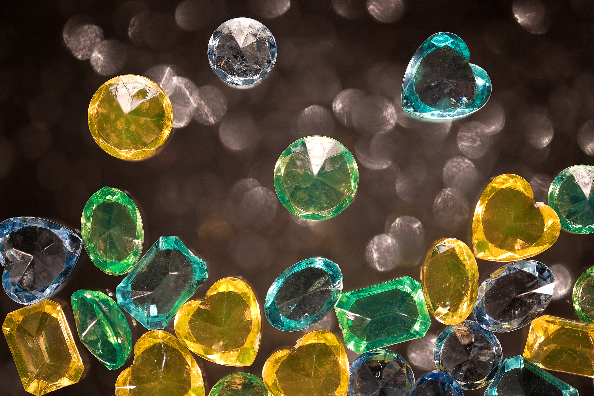 托帕石辐射怎么消除