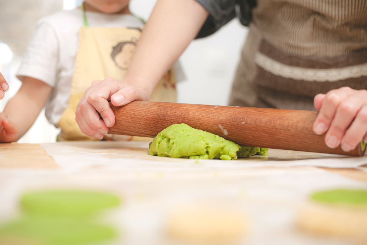 面包板：烘焙必备工具，用途多多