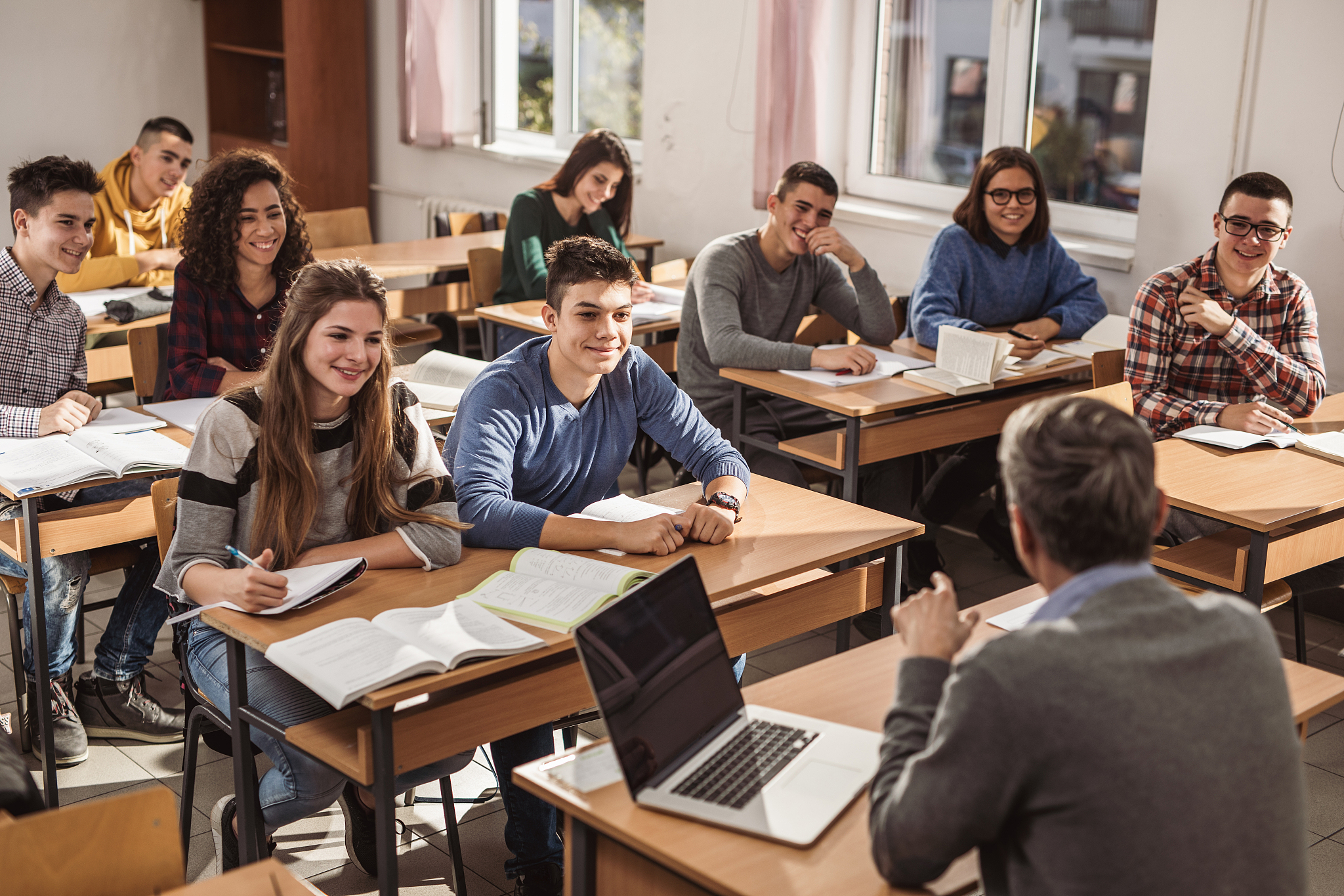 雅安幼师学校小学教育专业招生