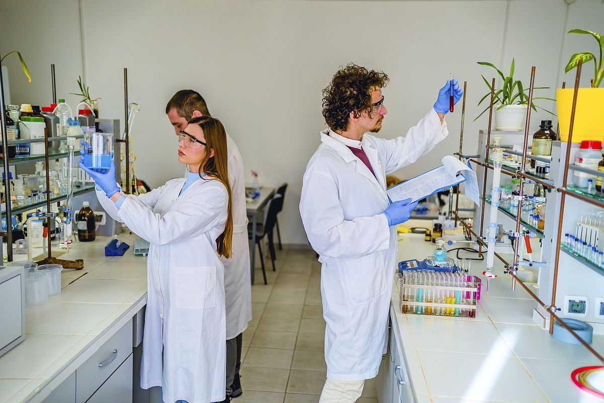 沈阳药科大学生物制药专业怎么样？优势、不足和就业前景分析