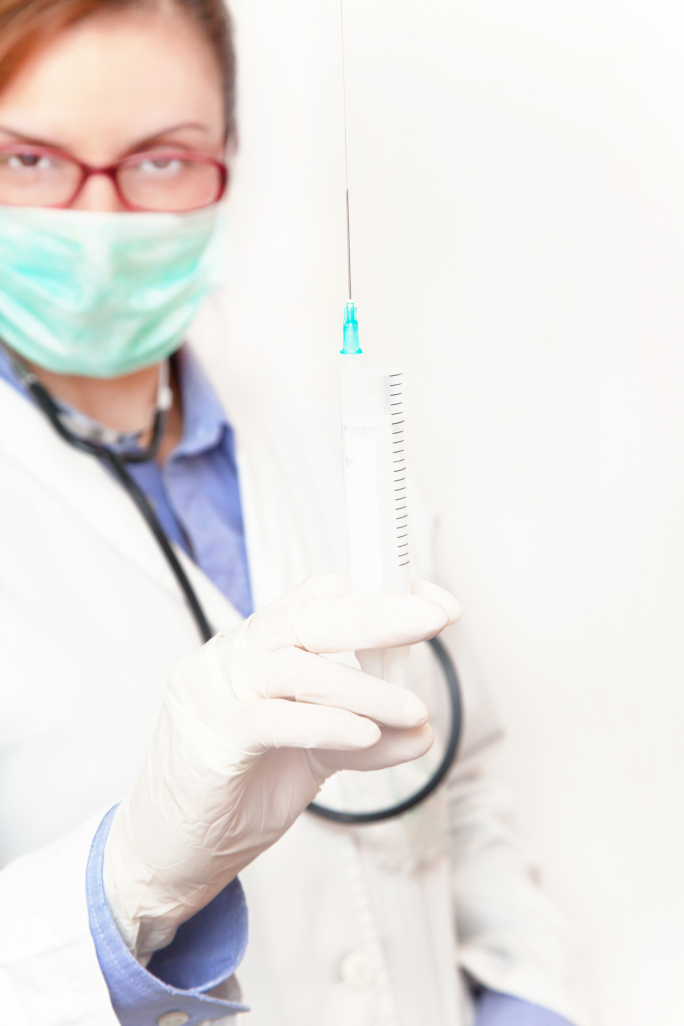 初中生能报考麻醉学吗？麻醉学就业前景如何？