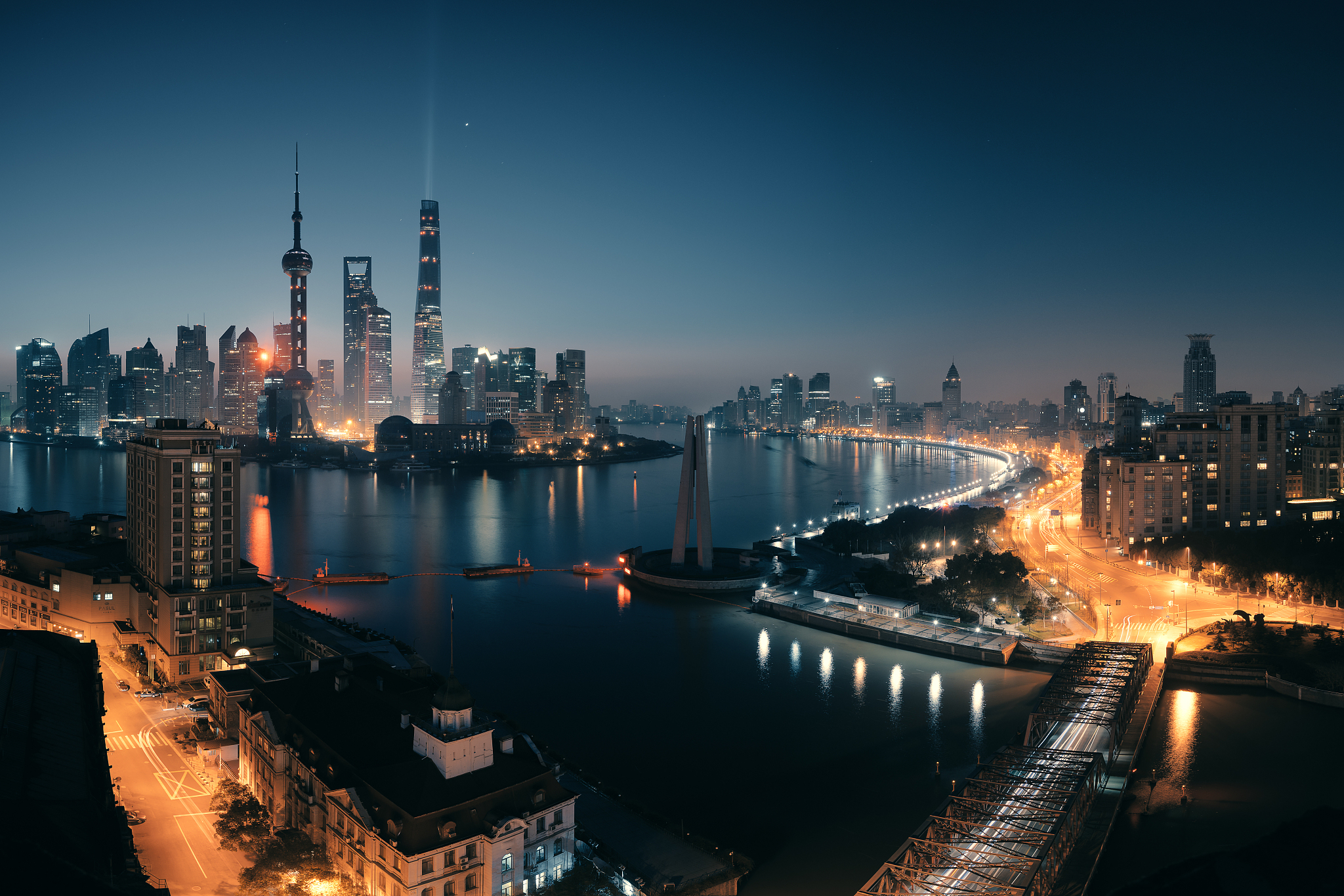 shanghai blue hour