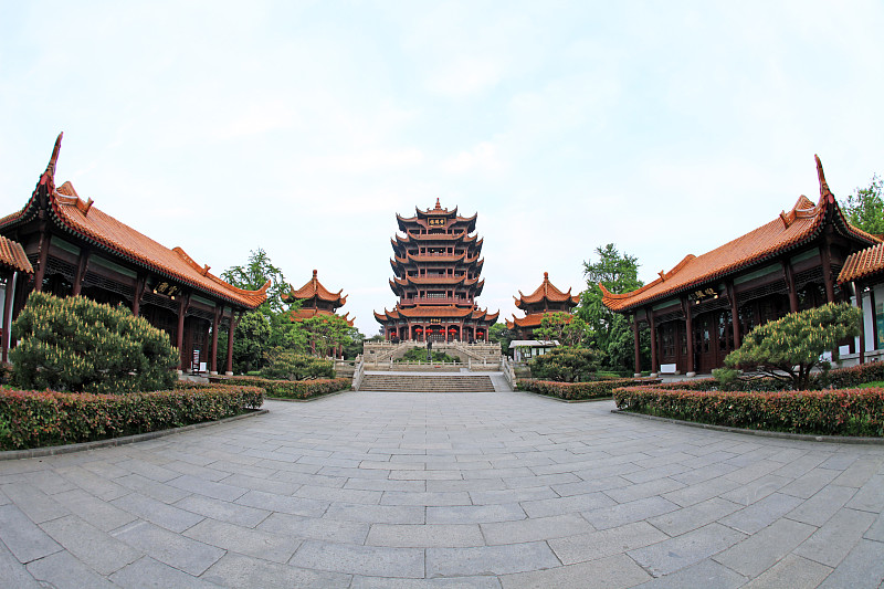 湖北省旅游学校3+2专业有哪些? 湖北省旅游学校3+2专业有哪些?