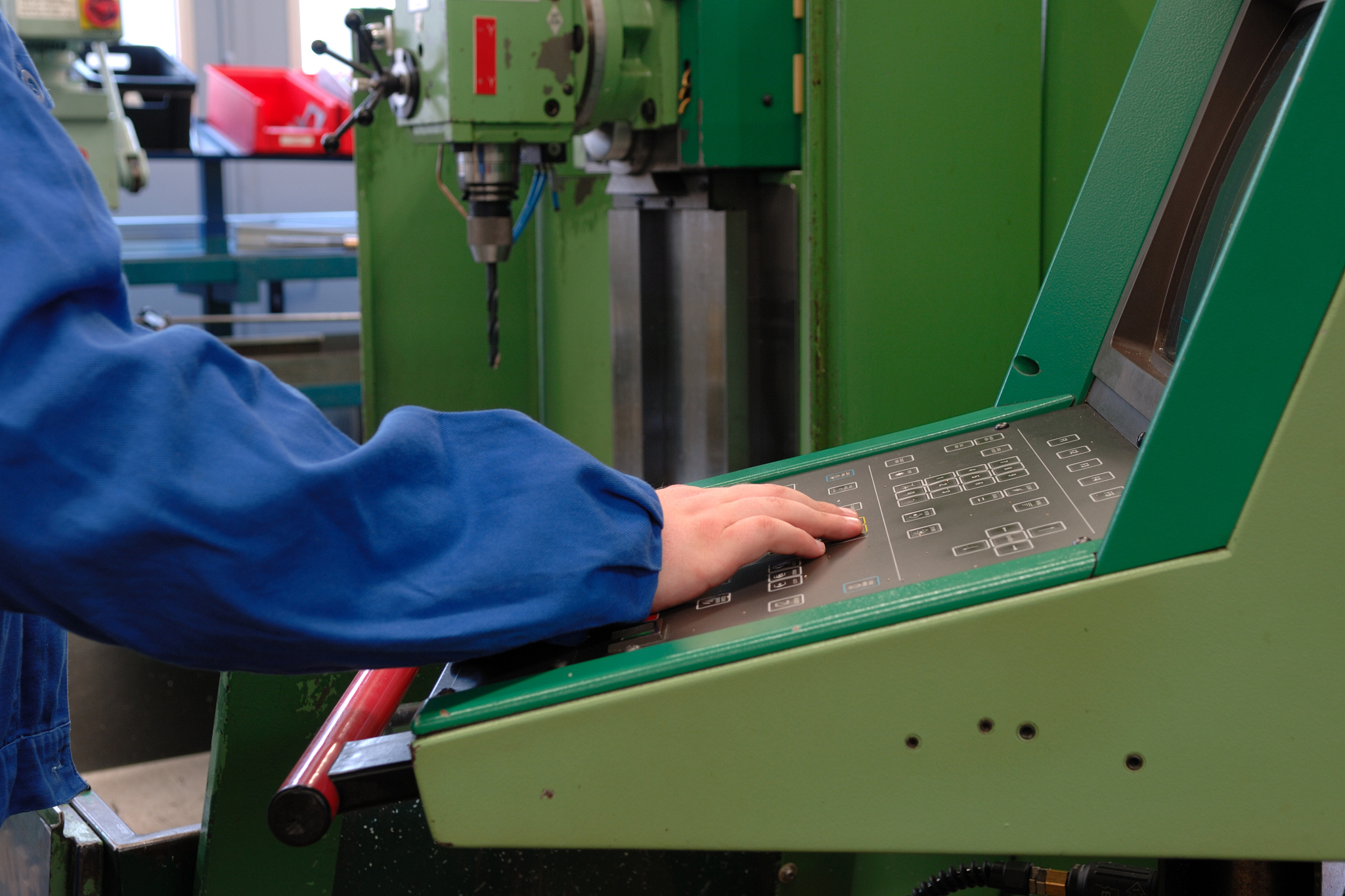 广安渝工职业技术学校数控技术应用专业介绍-就业前景广阔