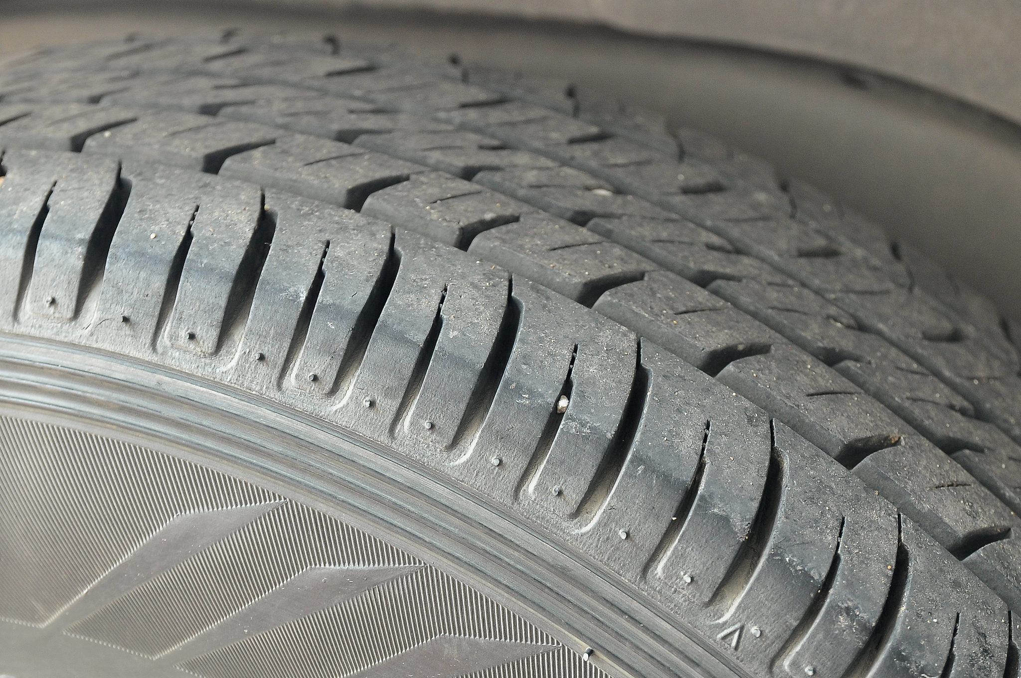 子午线轮胎需要内胎吗？- 专业解答