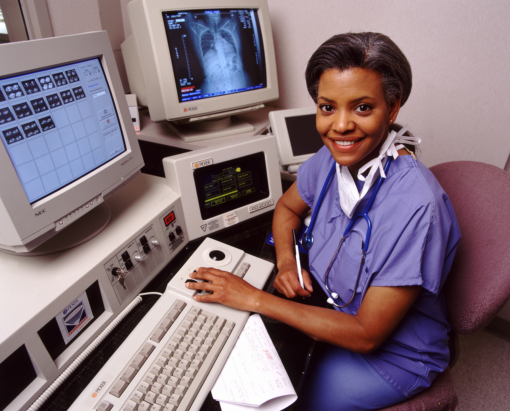 基于深度学习目标识别算法的腹腔镜阑尾切除术器具动态检测与通过器具检测结果进行手术技能量化评价研究的必要性有哪些