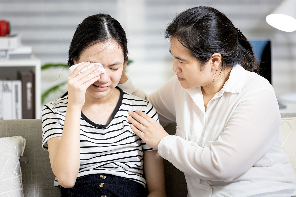 女生为男生哭代表什么，