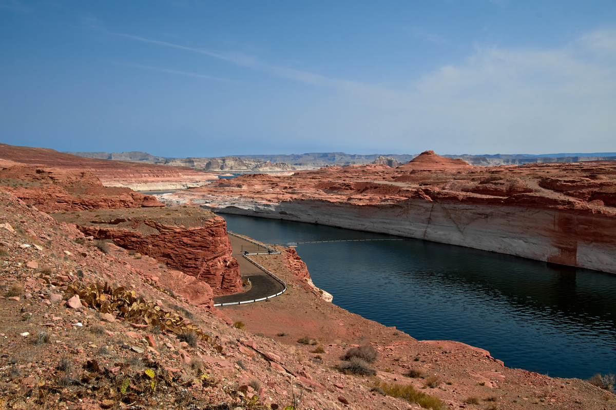 锡安国家公园：壮丽峡谷、历史遗迹与自然保护