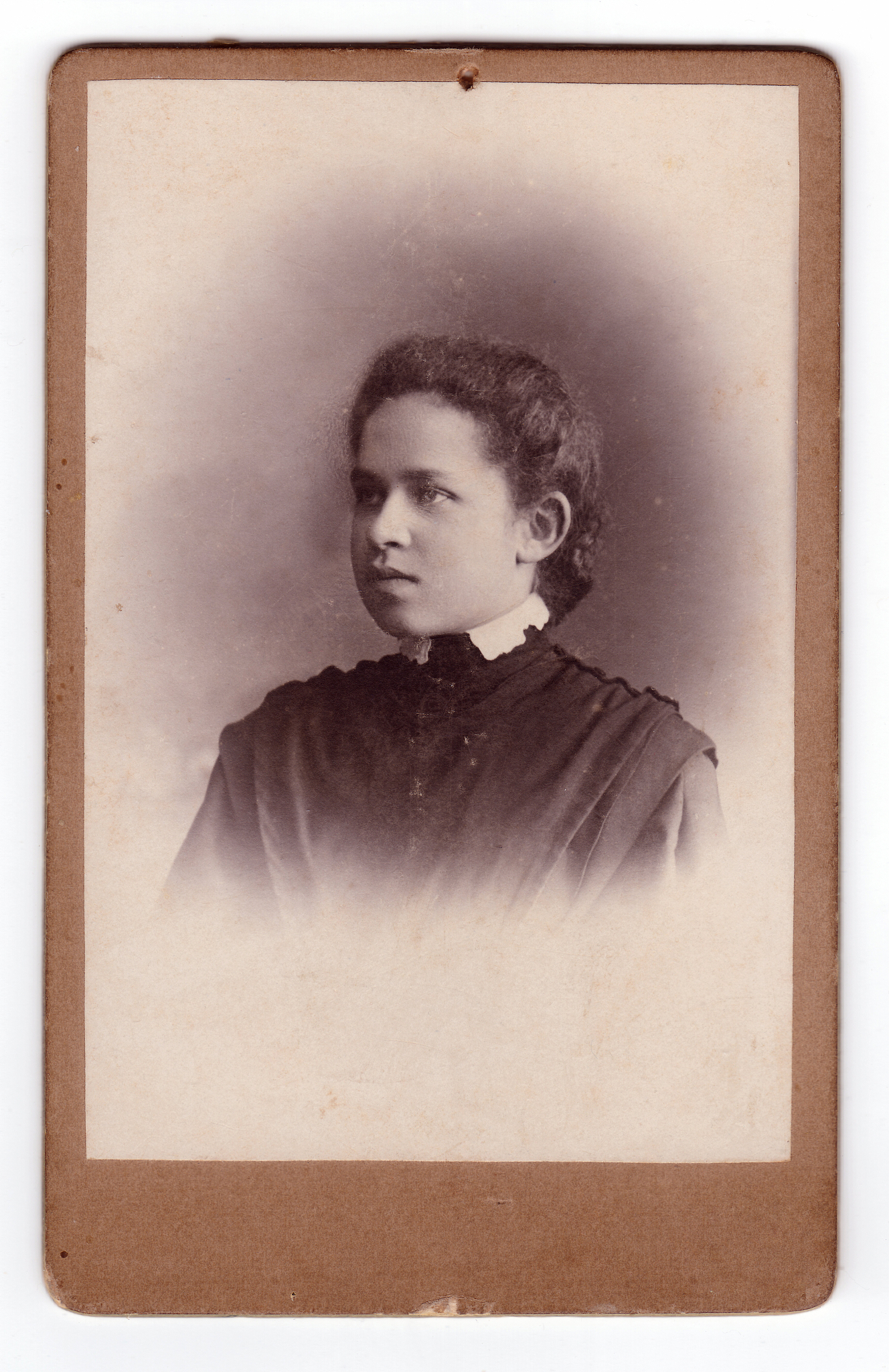 vintage photograph of a young woman