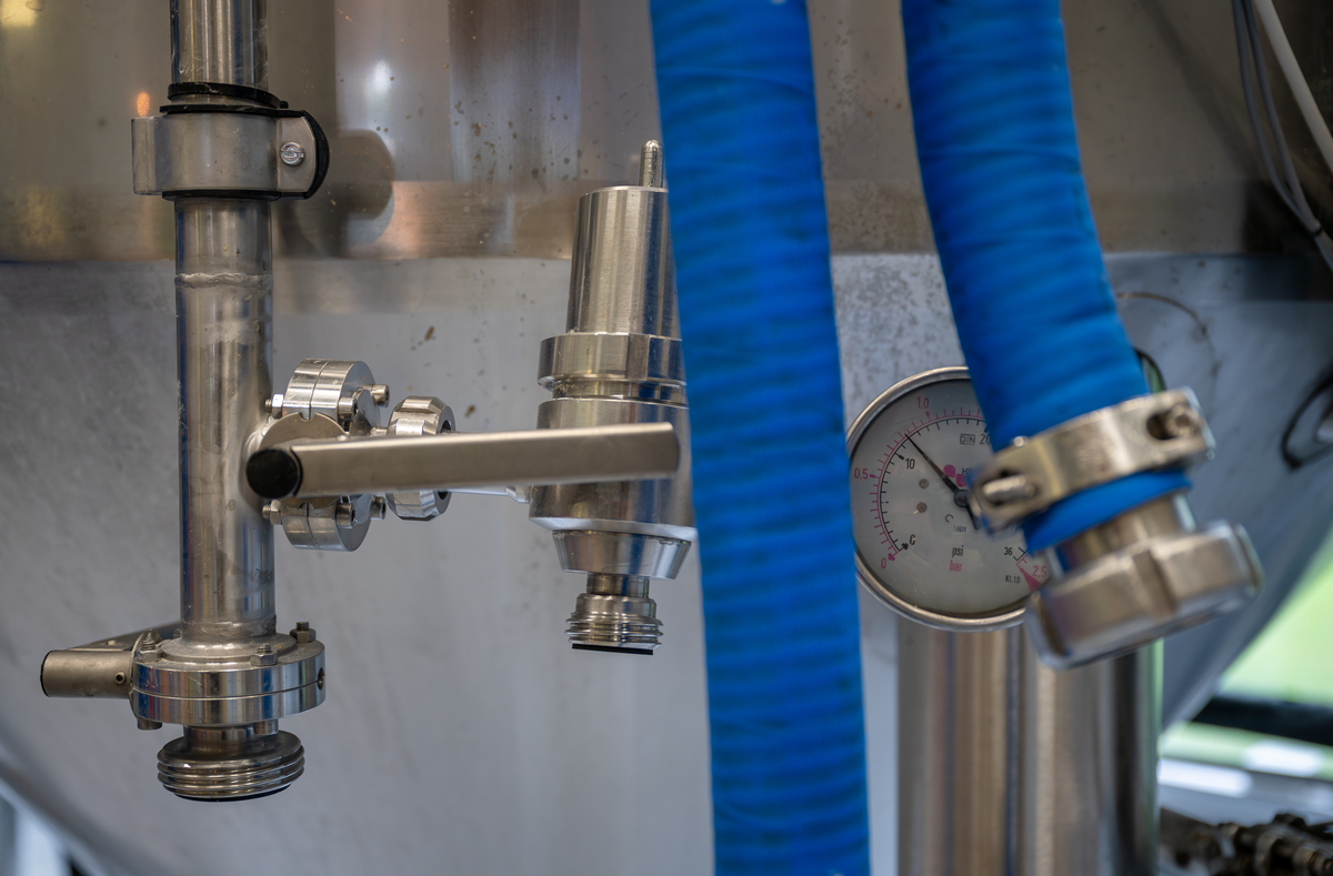 工厂水表安装指南：步骤详解及注意事项