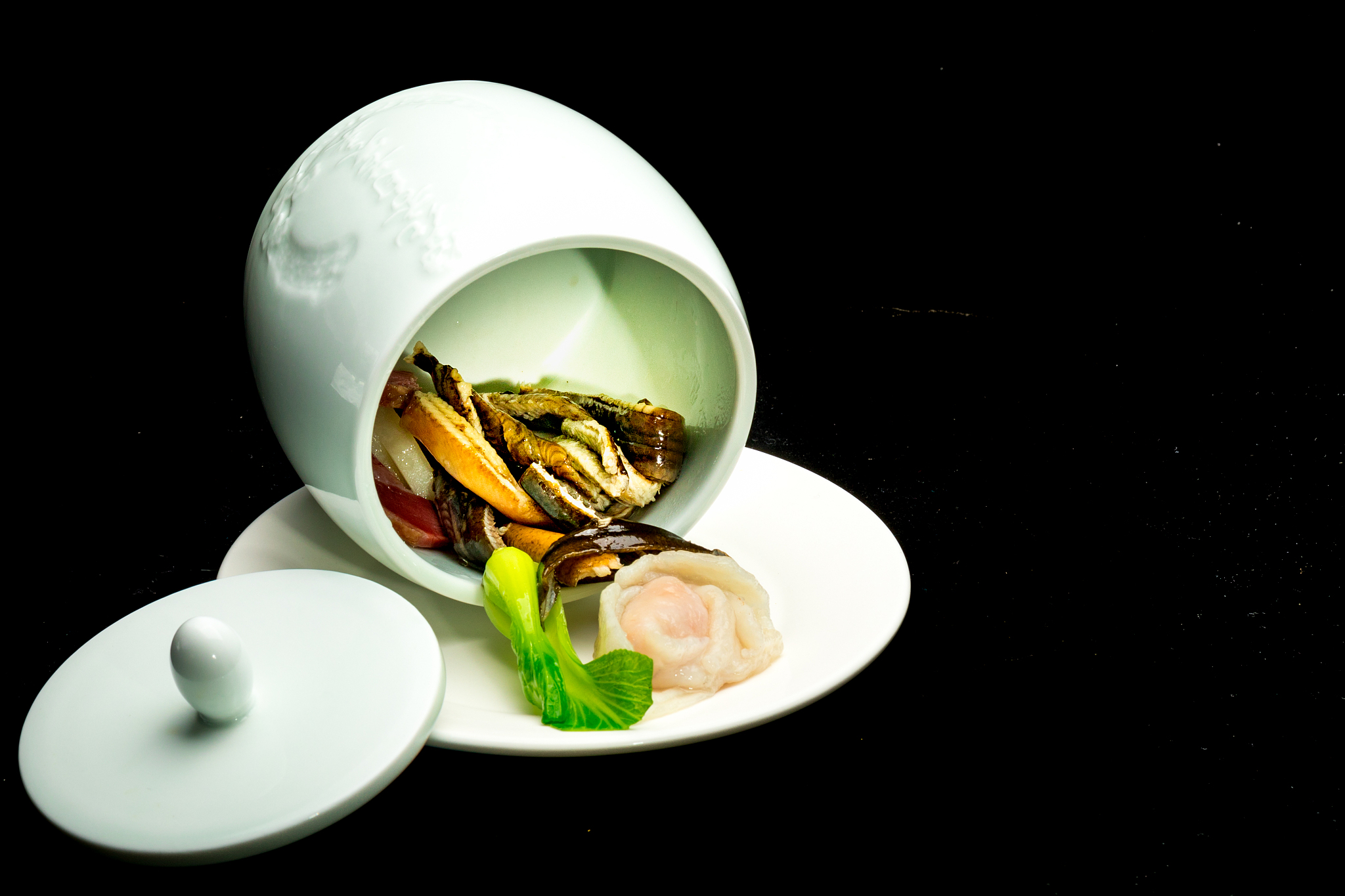 荷叶仿生锅：天然食材烹饪，鲜香美味更健康