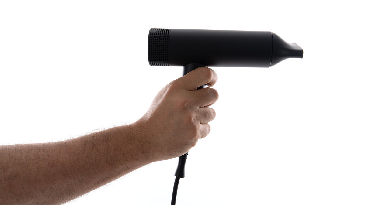 多功能吹风机：吹干造型一机搞定，打造完美发型！