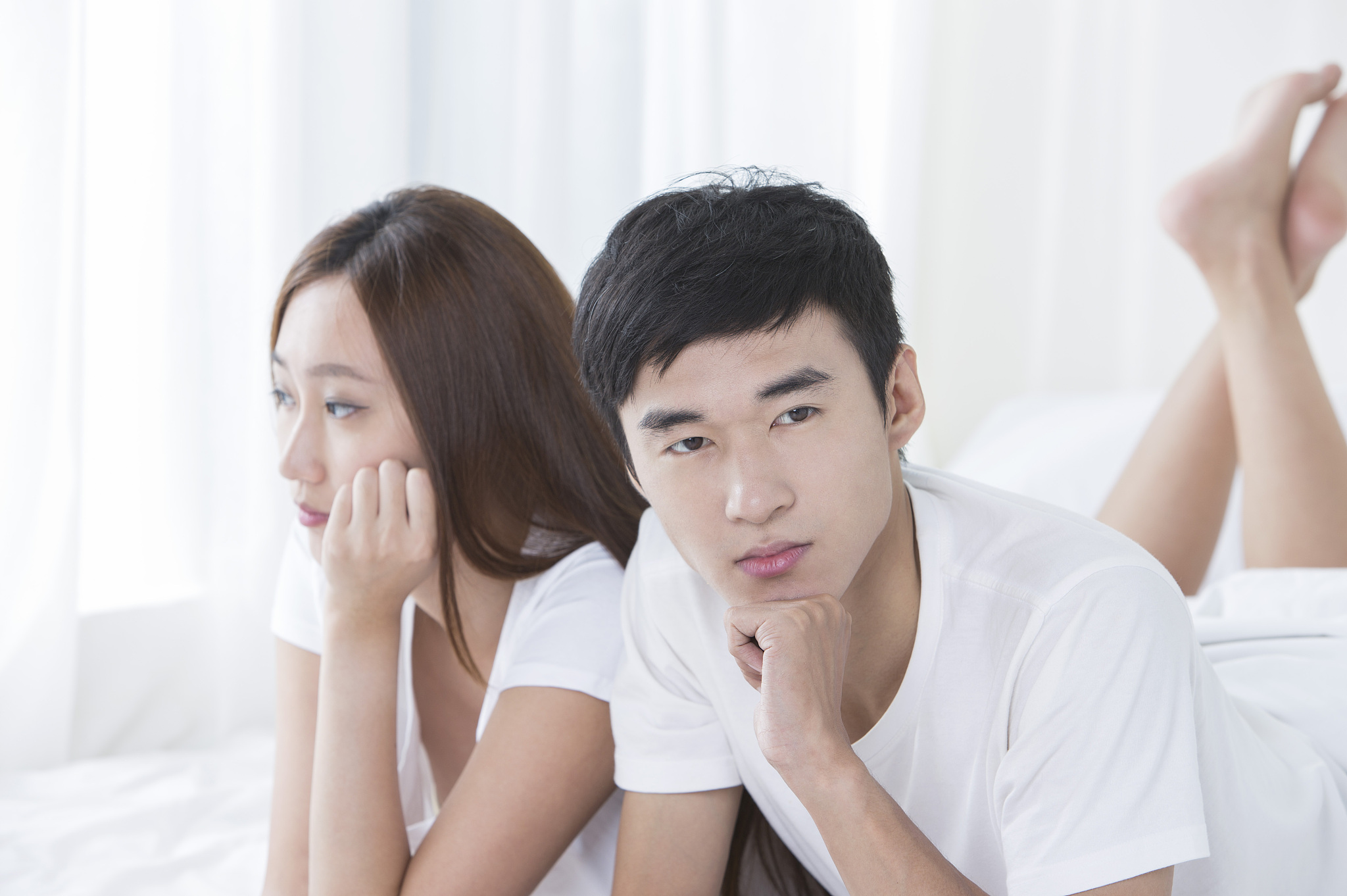 老公出轨怎么办？如何应对伴侣出轨的痛苦