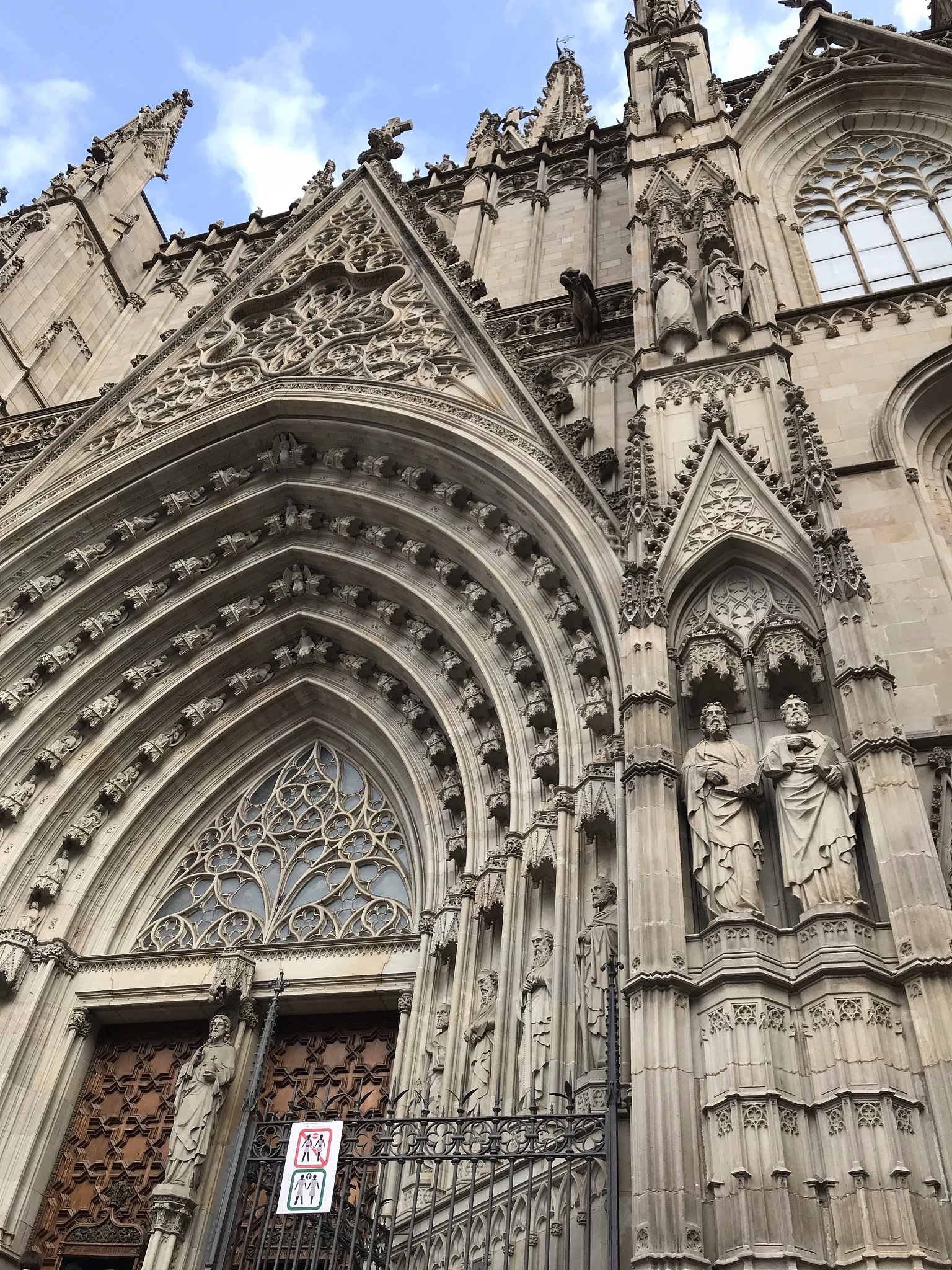 欧洲著名教堂：米兰大教堂、圣马可大教堂等