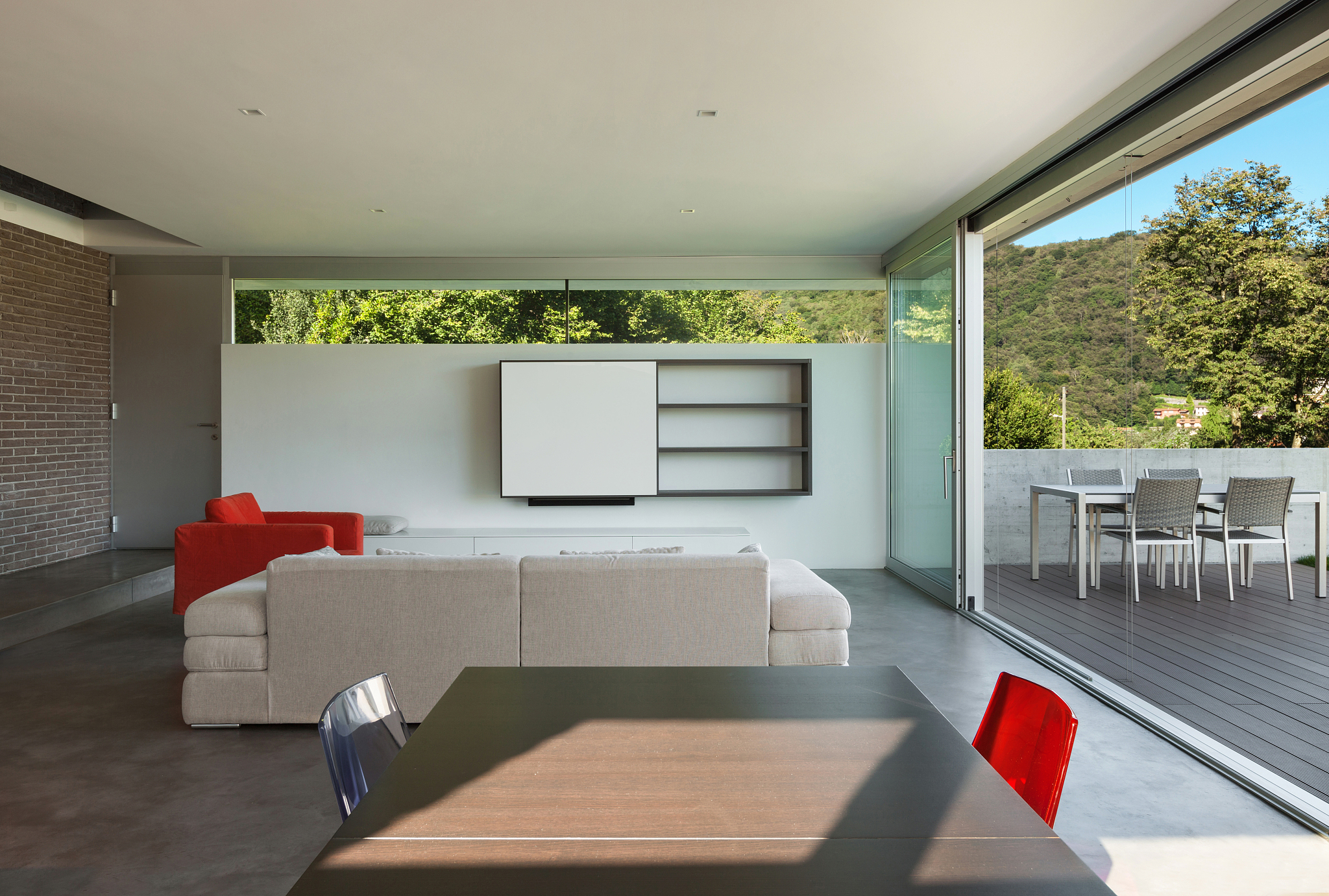 5000的论文名字为养老院的建筑设计