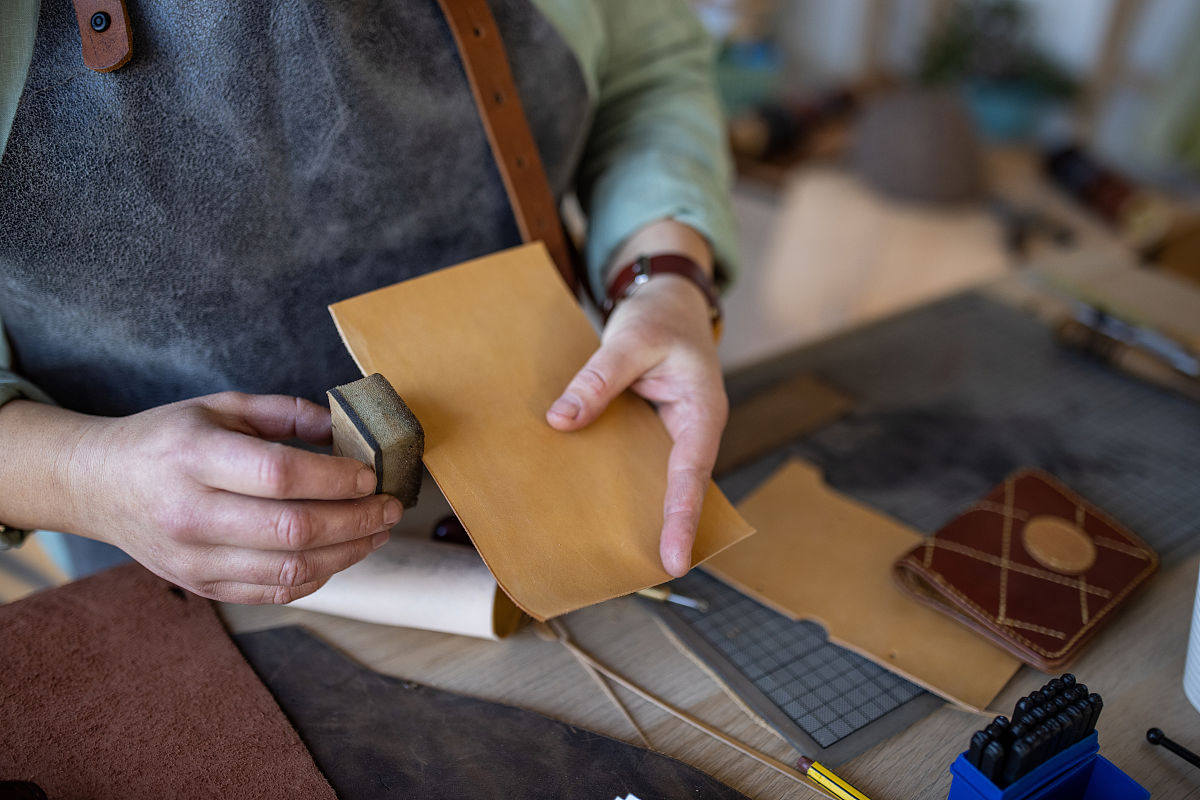 皮具制作手工课程：掌握技能，激发创意