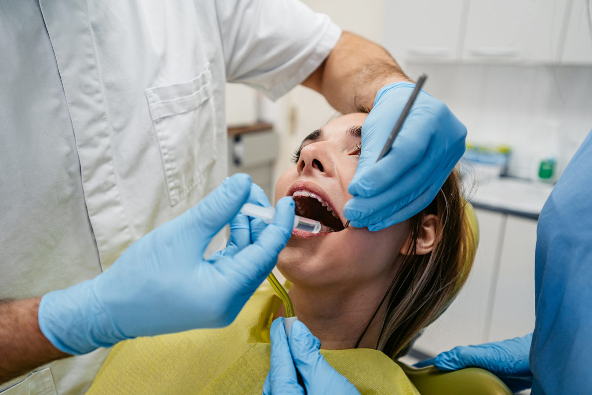 重庆口腔护理专业：守护口腔健康，呵护全身健康