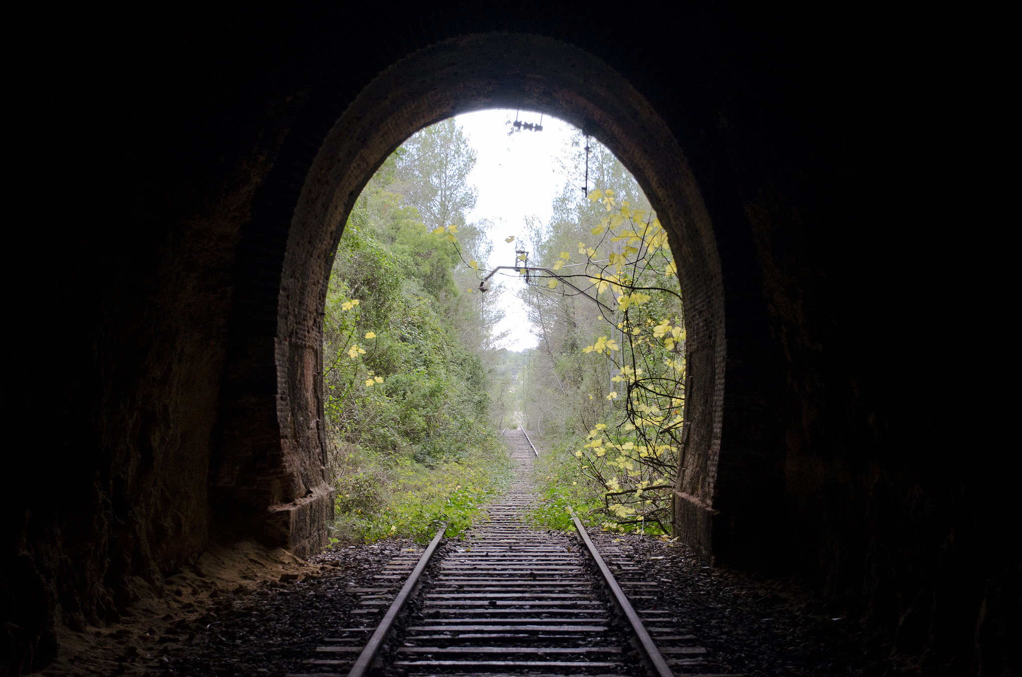 重庆2022年男生读铁路学校有前途吗