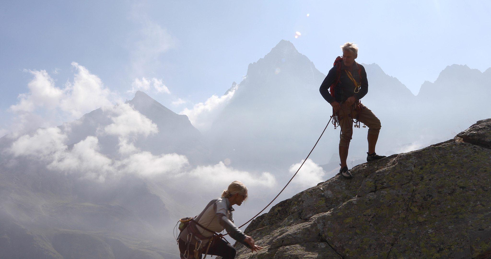 平陆县爻里寺改建工程实习生表现优秀