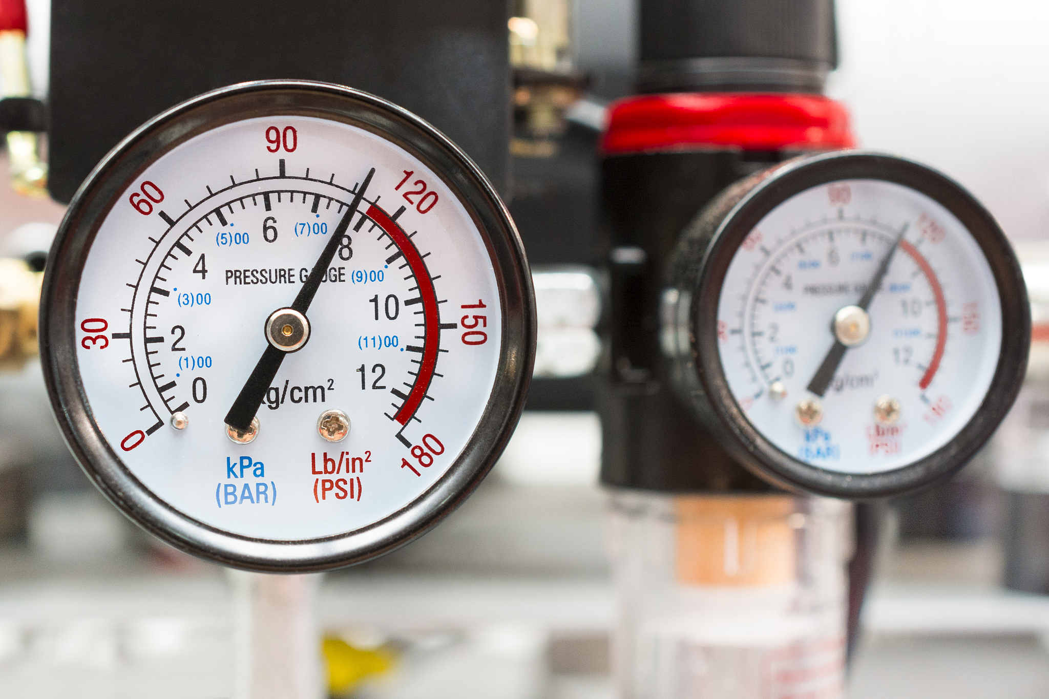 pressure gauge