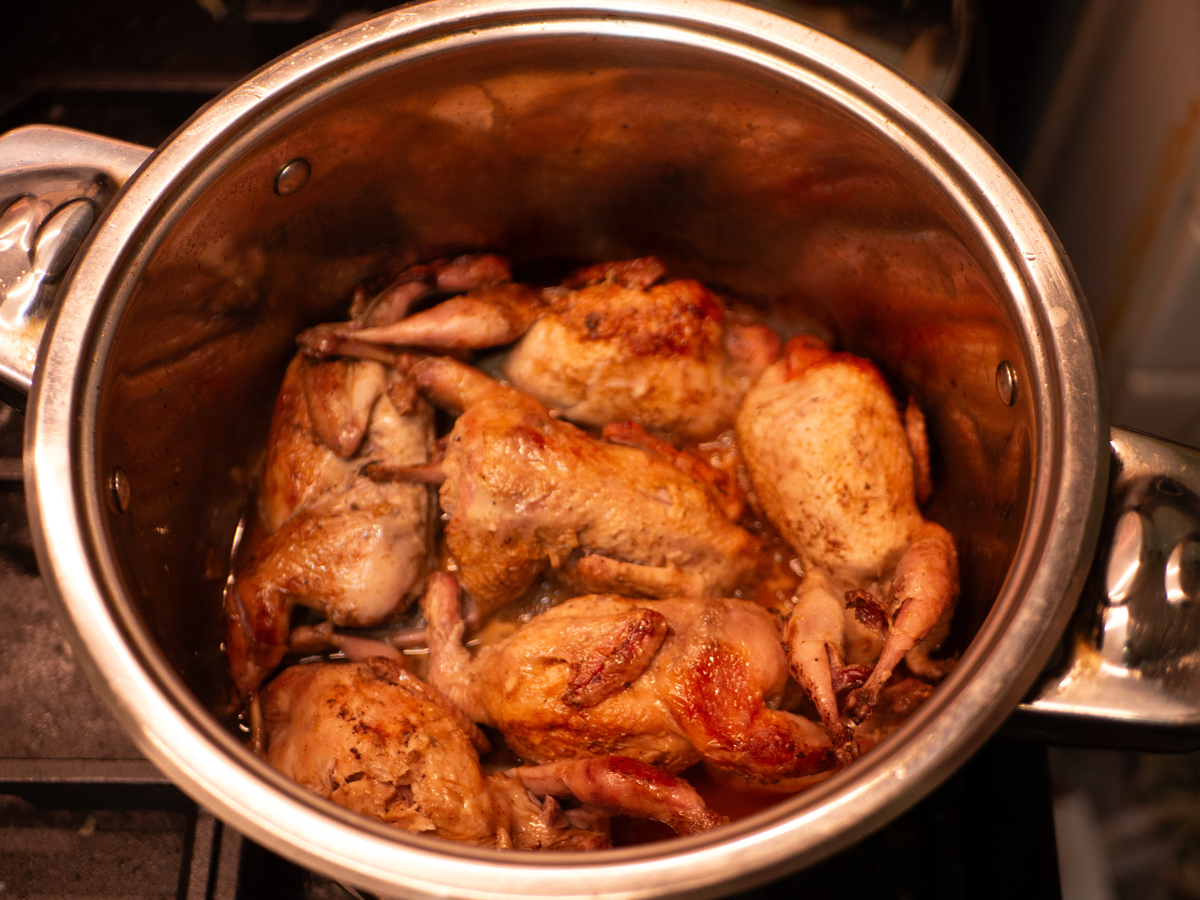 电饭锅也能做出香喷喷的窑鸡！简单美味，在家就能轻松搞定！