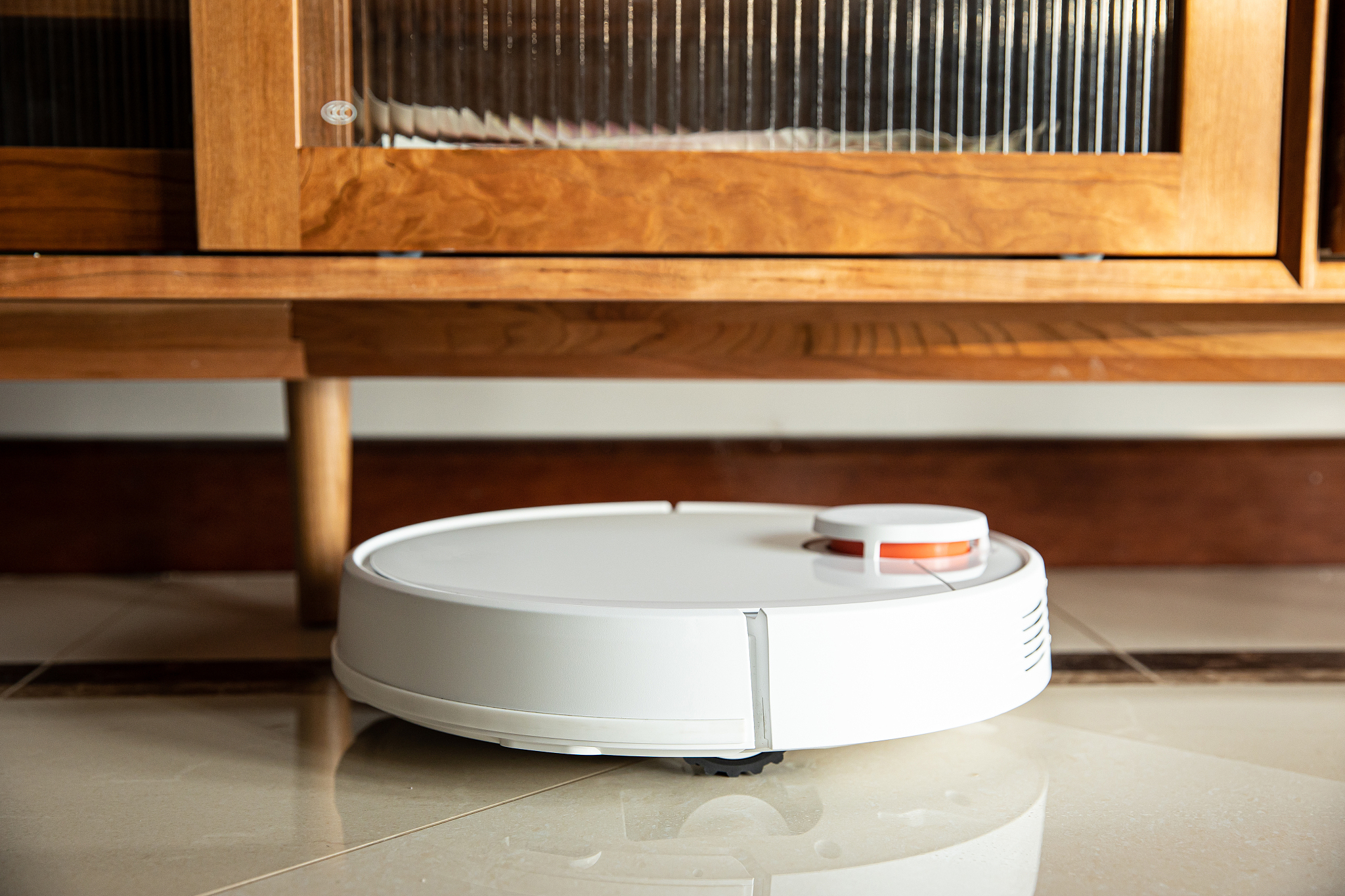 家用扫地机器人能否实现不用布的清洁方案