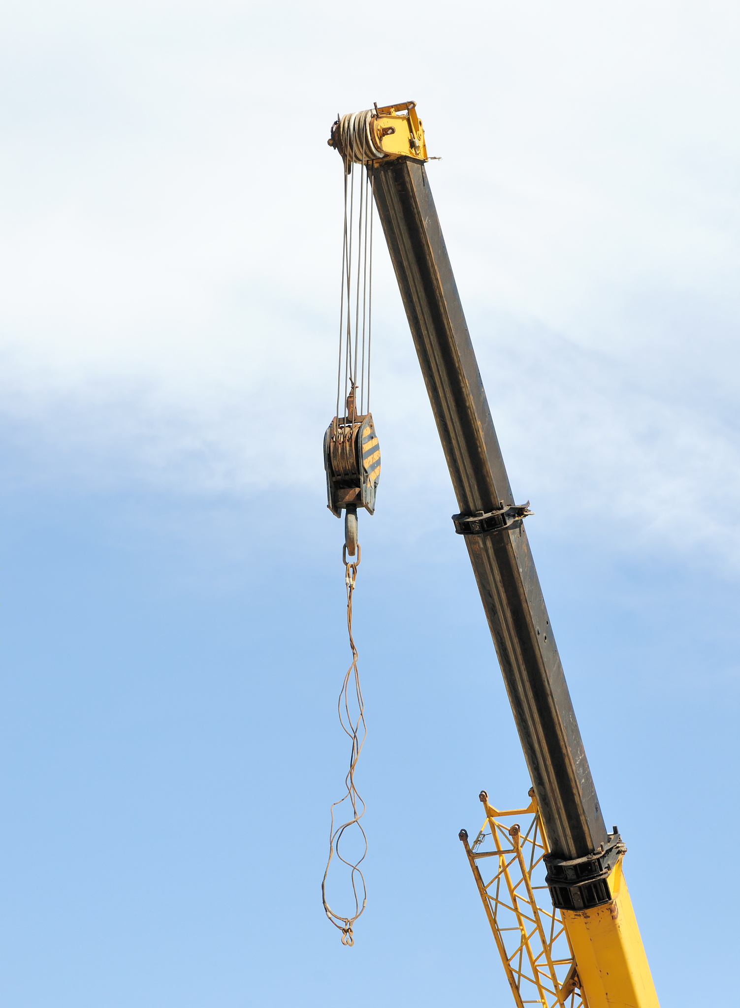 起重机超起下落时