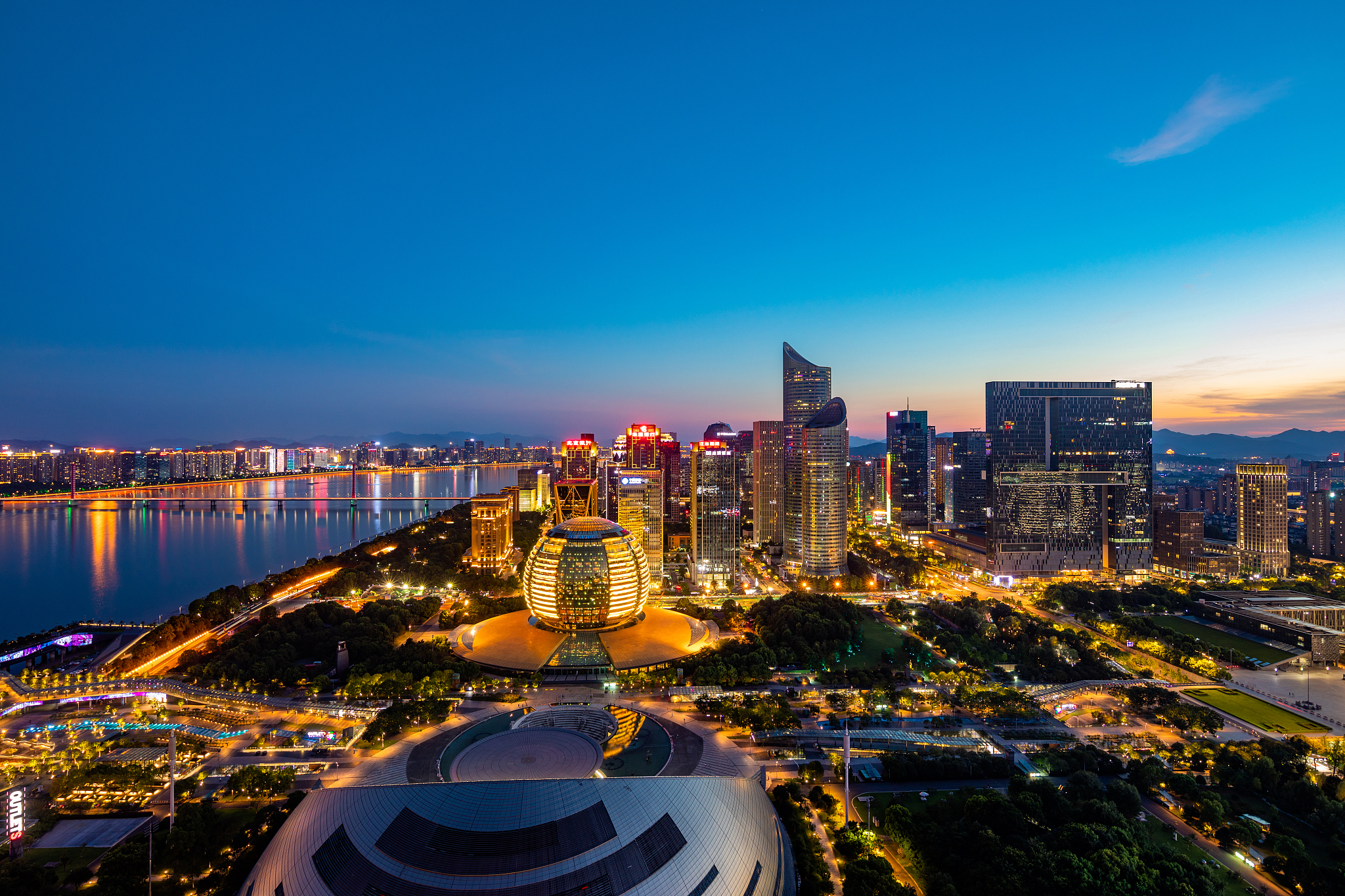 杭州钱江新城夜景