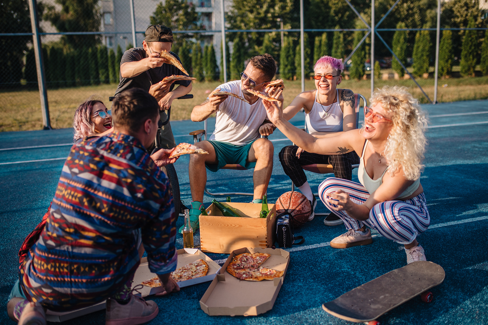 It was fun How was yours Good music last night couple parties today and tonight finished by a campfire And I’m off tomorrow as well 怎么回复朋友