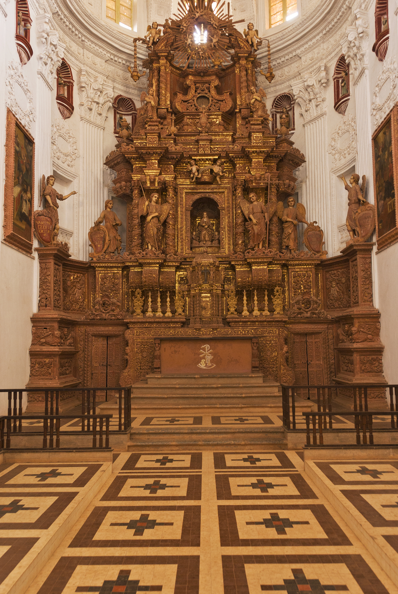 st cajetan, altar