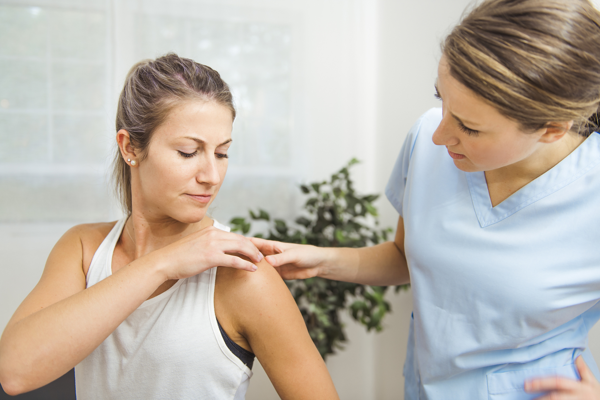 2018重庆市护士学校护理专业报名方式是什么呢？