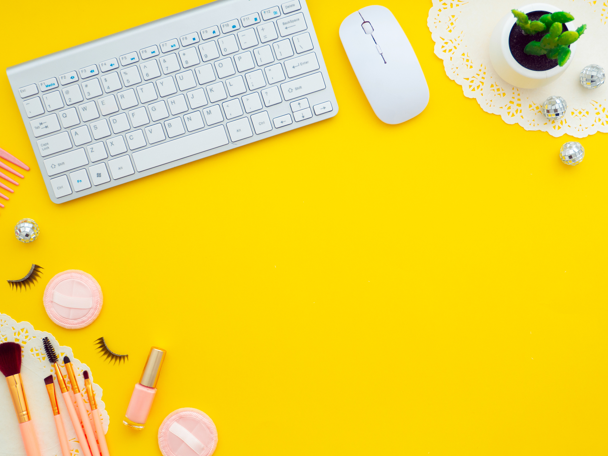 全家人都在用安然众合滋润舒爽沐浴露植物成分更健康！