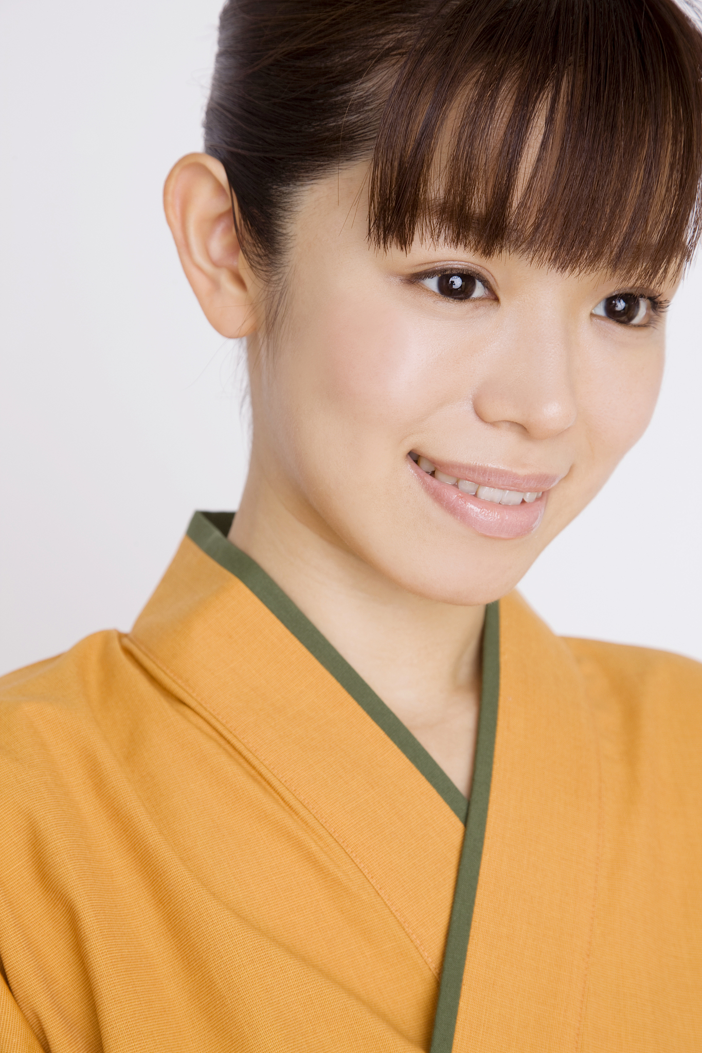 women to work part time at a japanese restaurant