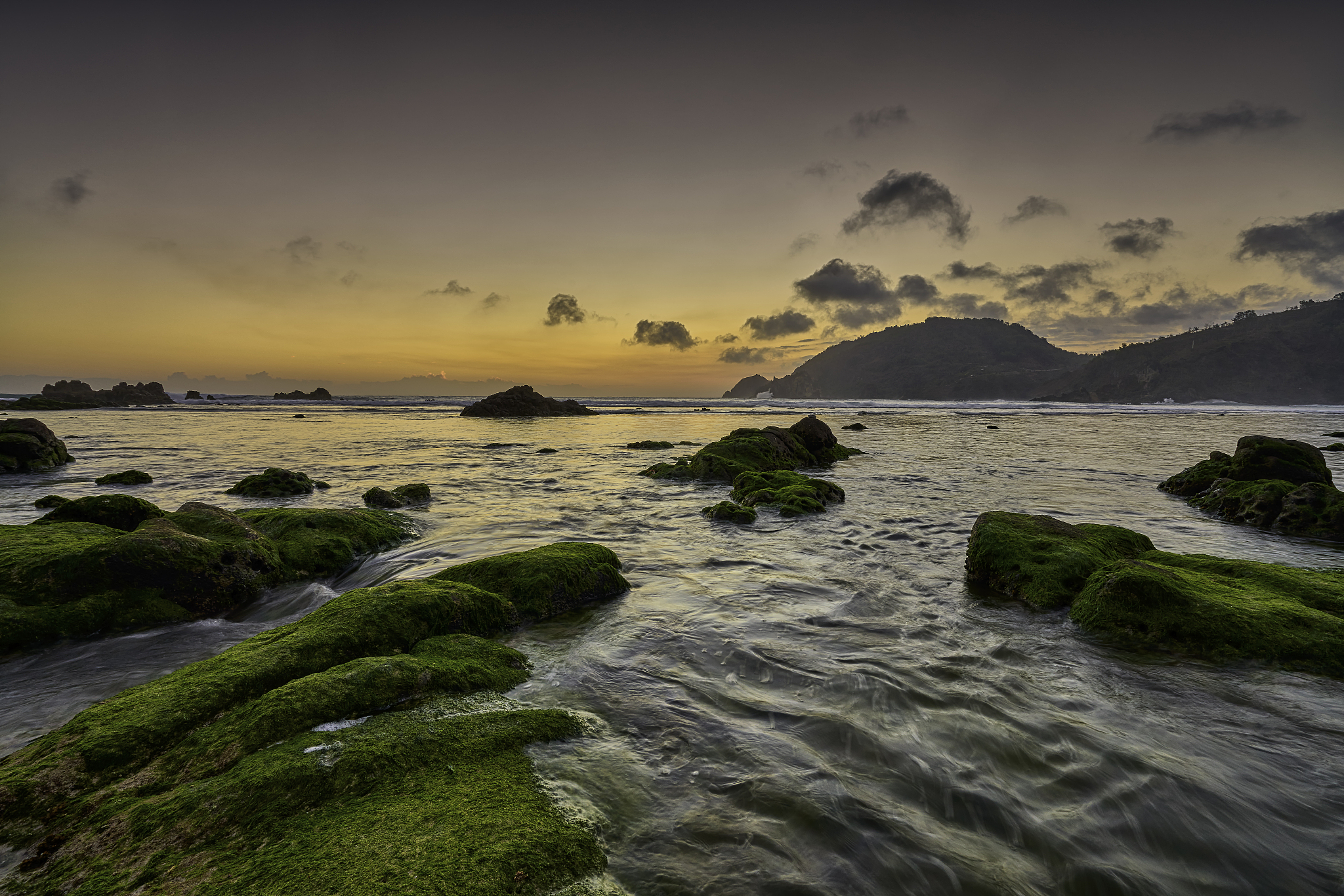 绩效考核体系设计方法：以目标为导向，实现组织和个人利益最大化