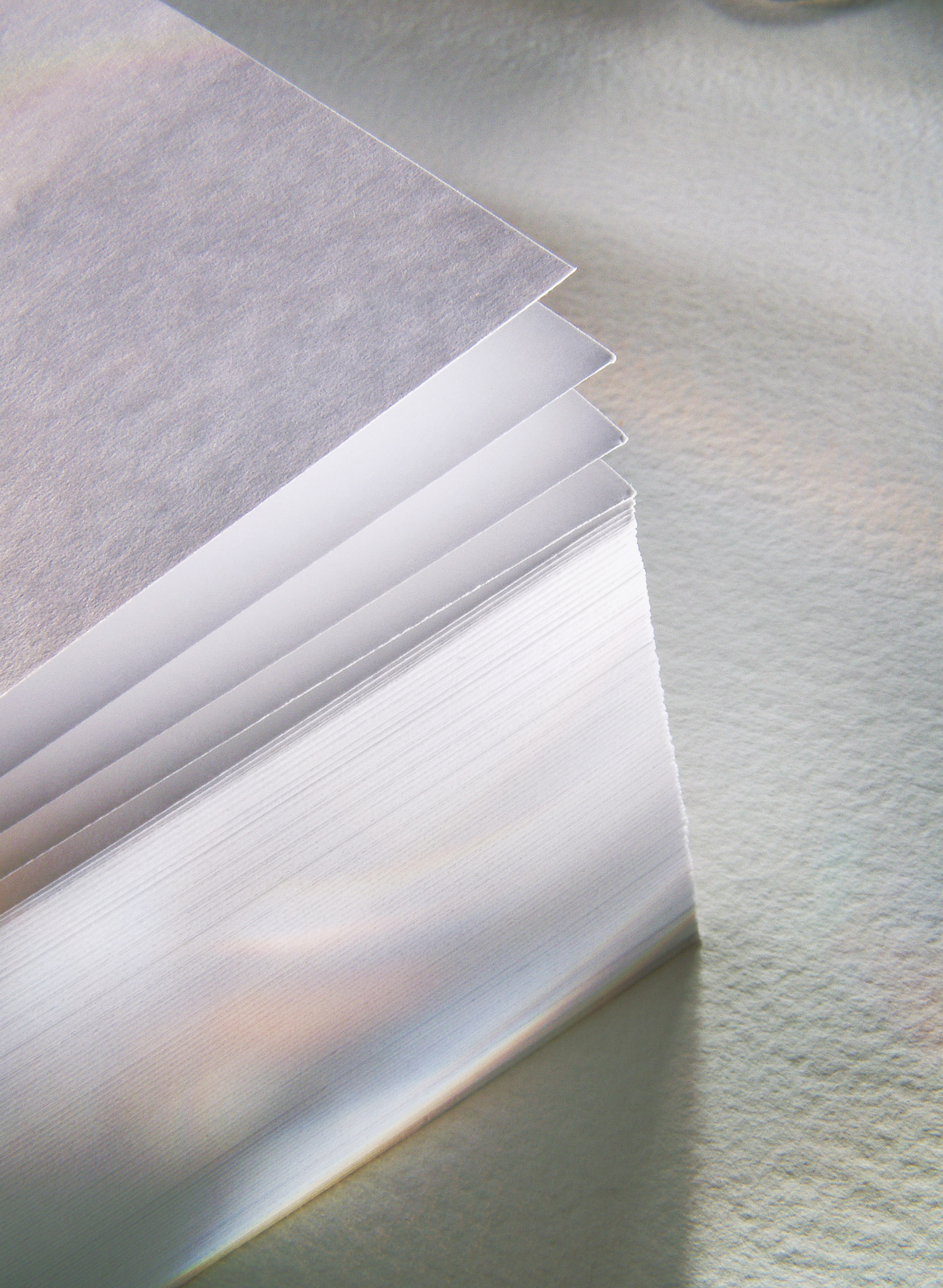 玻璃纤维布：高强度、耐高温、防腐蚀的复合材料