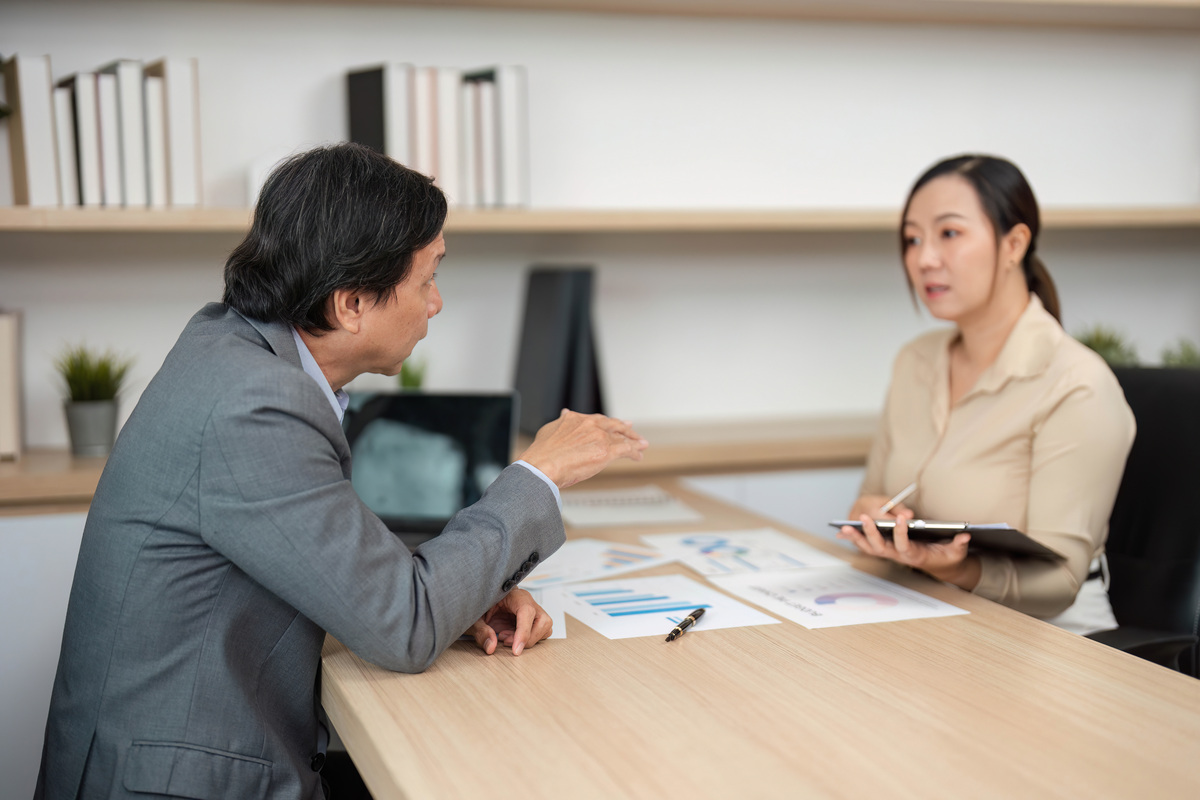 同事的要求我可以适当拒绝吗？信息可以不回吗？