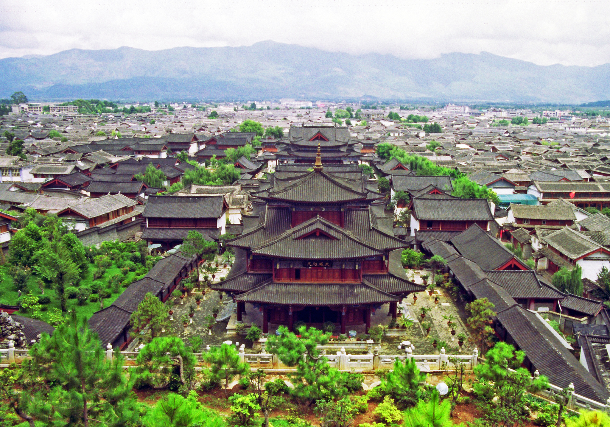云南旅游职业学院航空空乘与无人机维修专业怎么样？就业前景如何？